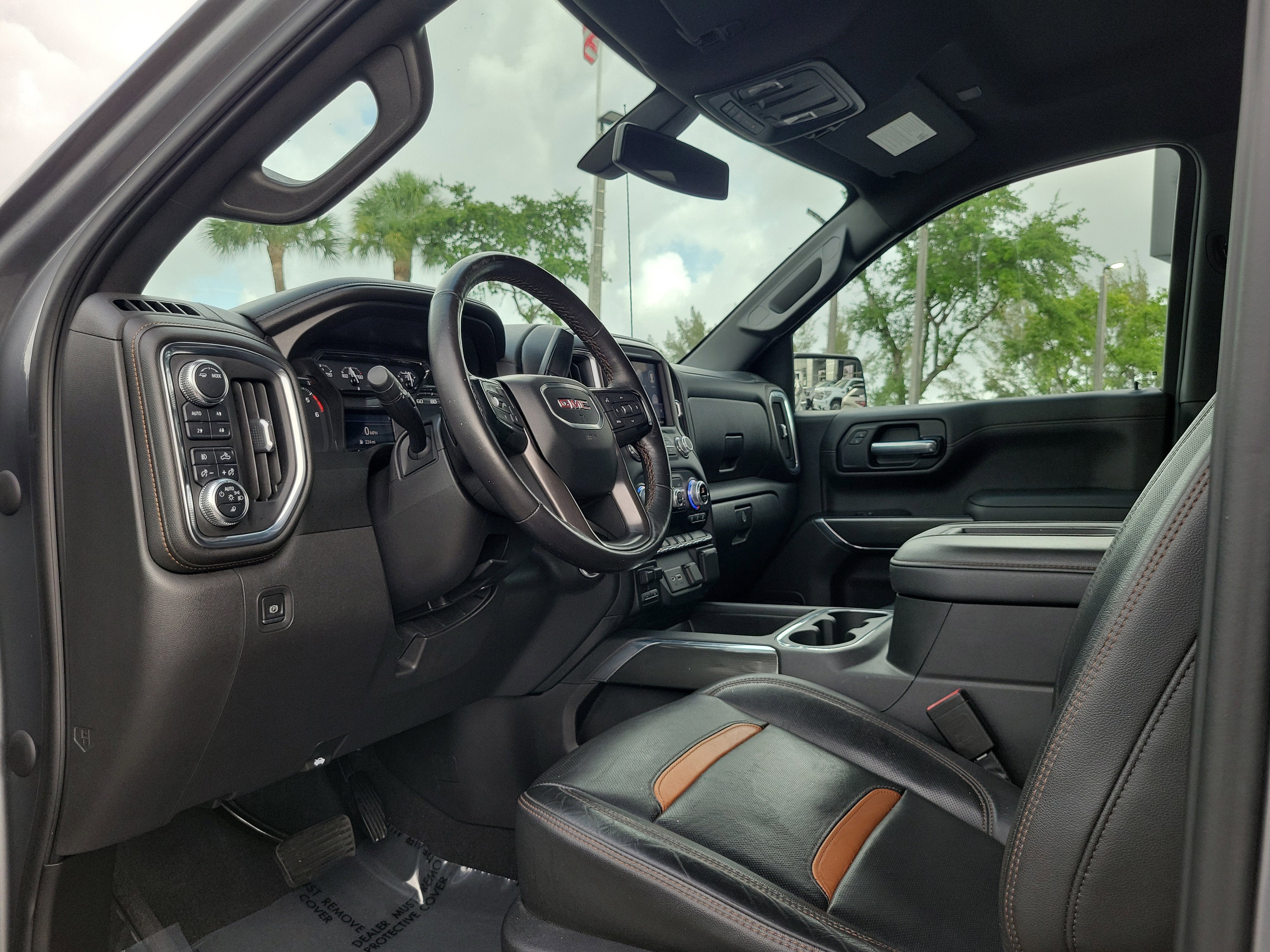 2021 GMC Sierra 1500 AT4