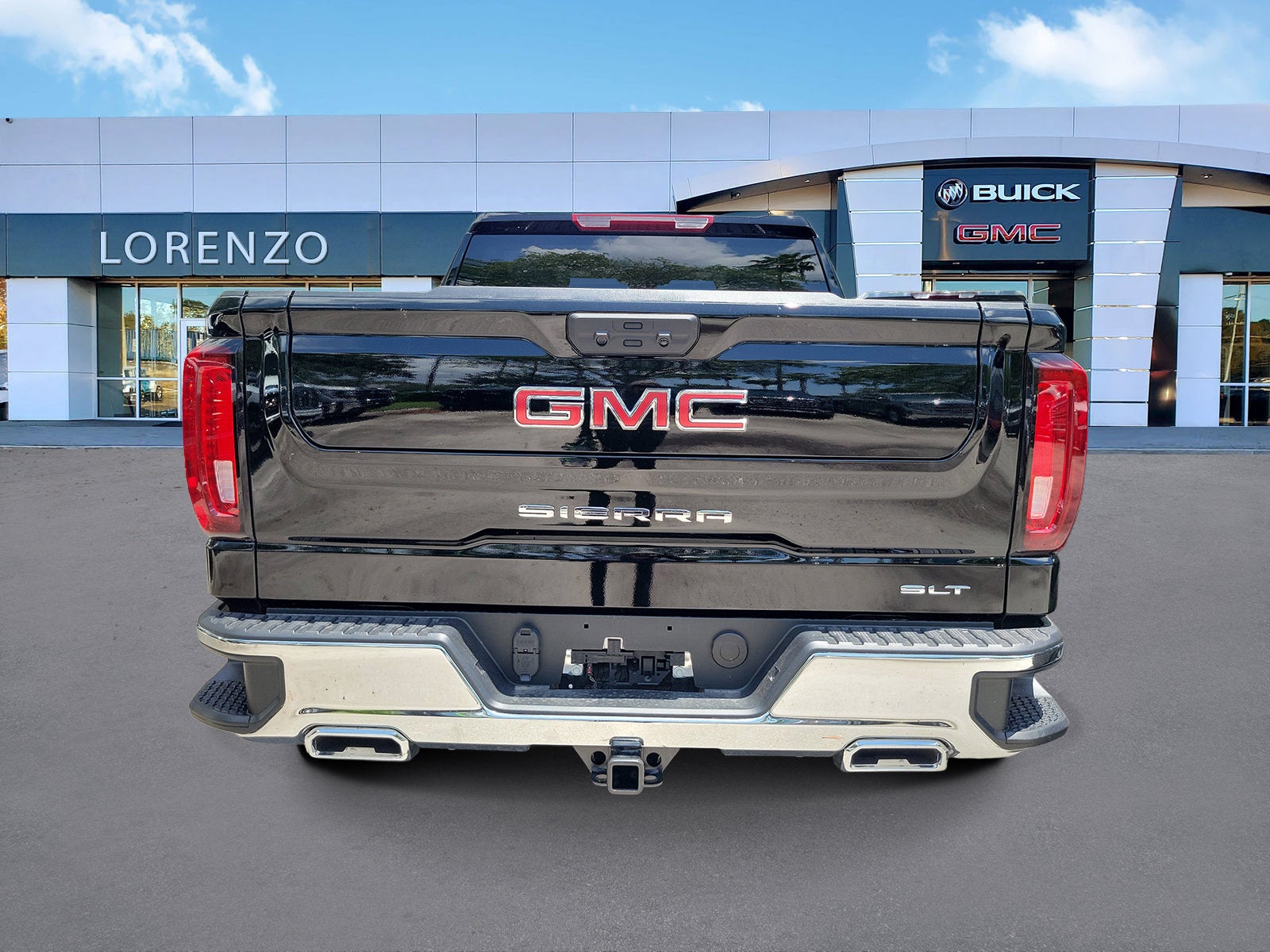 2026 GMC Sierra 1500 SLT - Photo 5