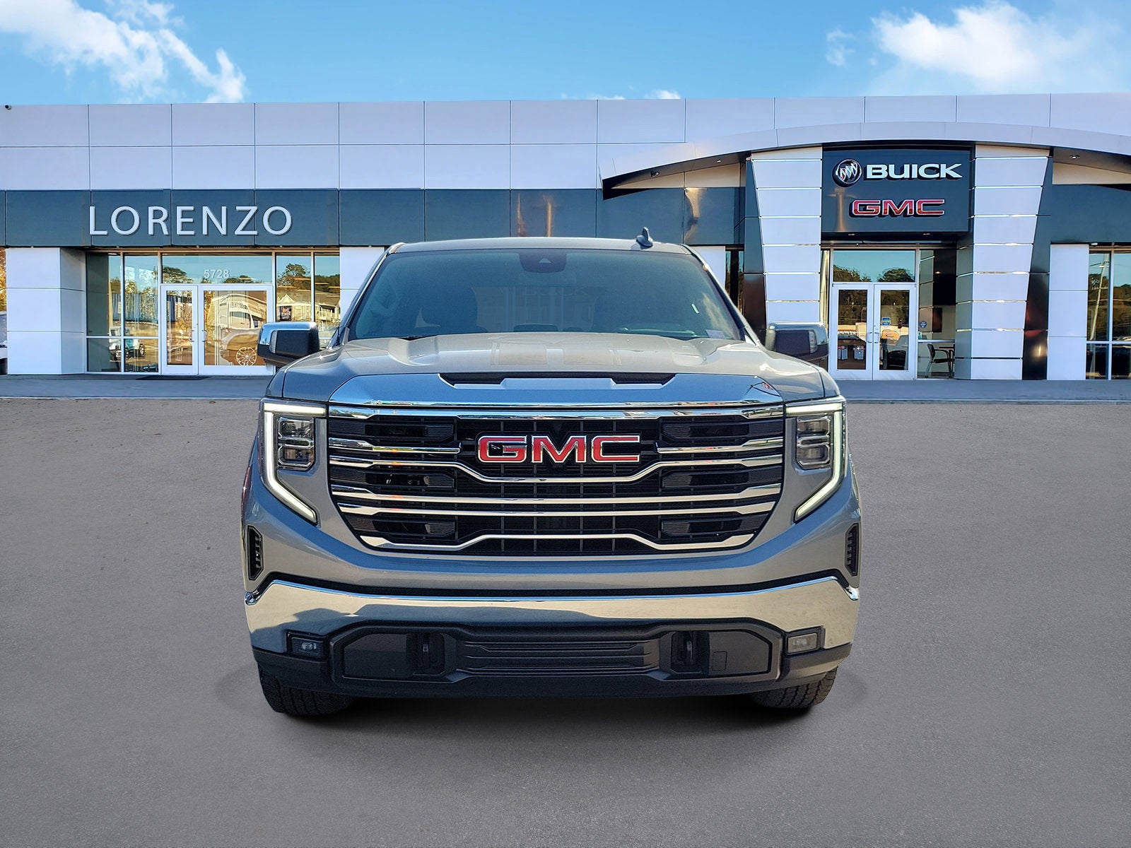 2024 GMC Sierra 1500 SLT