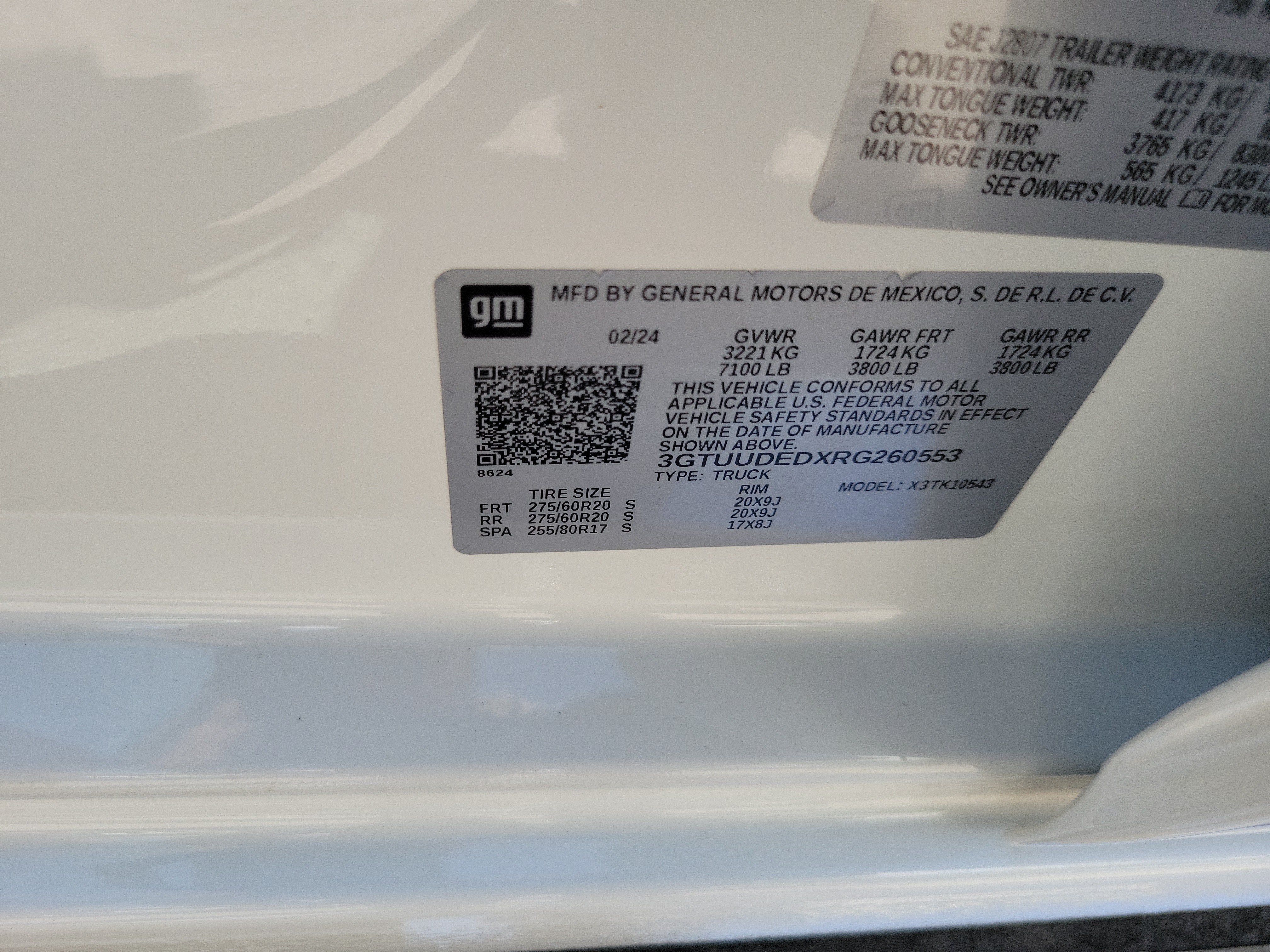 2024 GMC Sierra 1500 SLT
