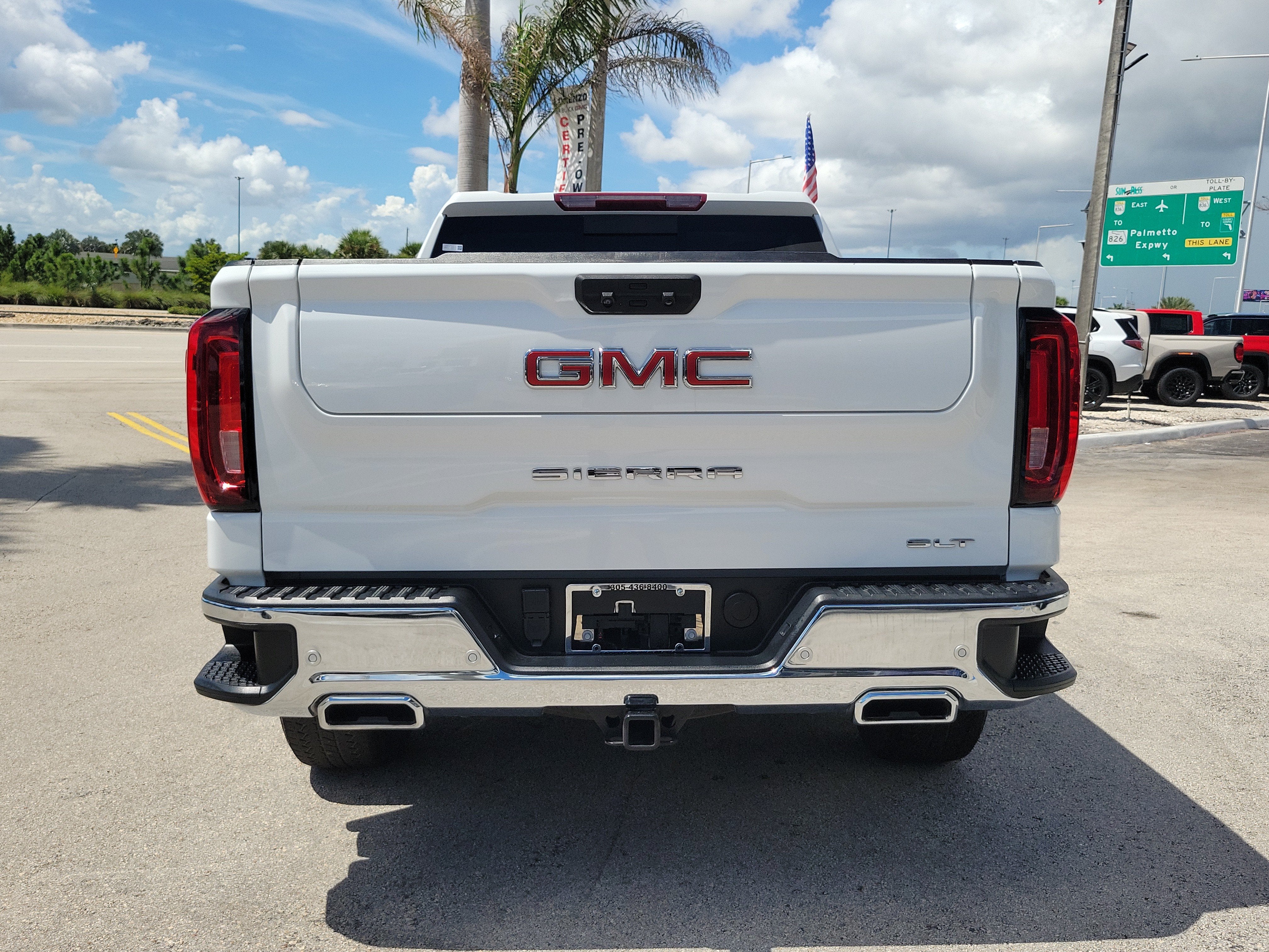 2024 GMC Sierra 1500 SLT