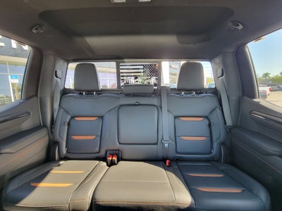 2023 GMC Sierra 1500 AT4