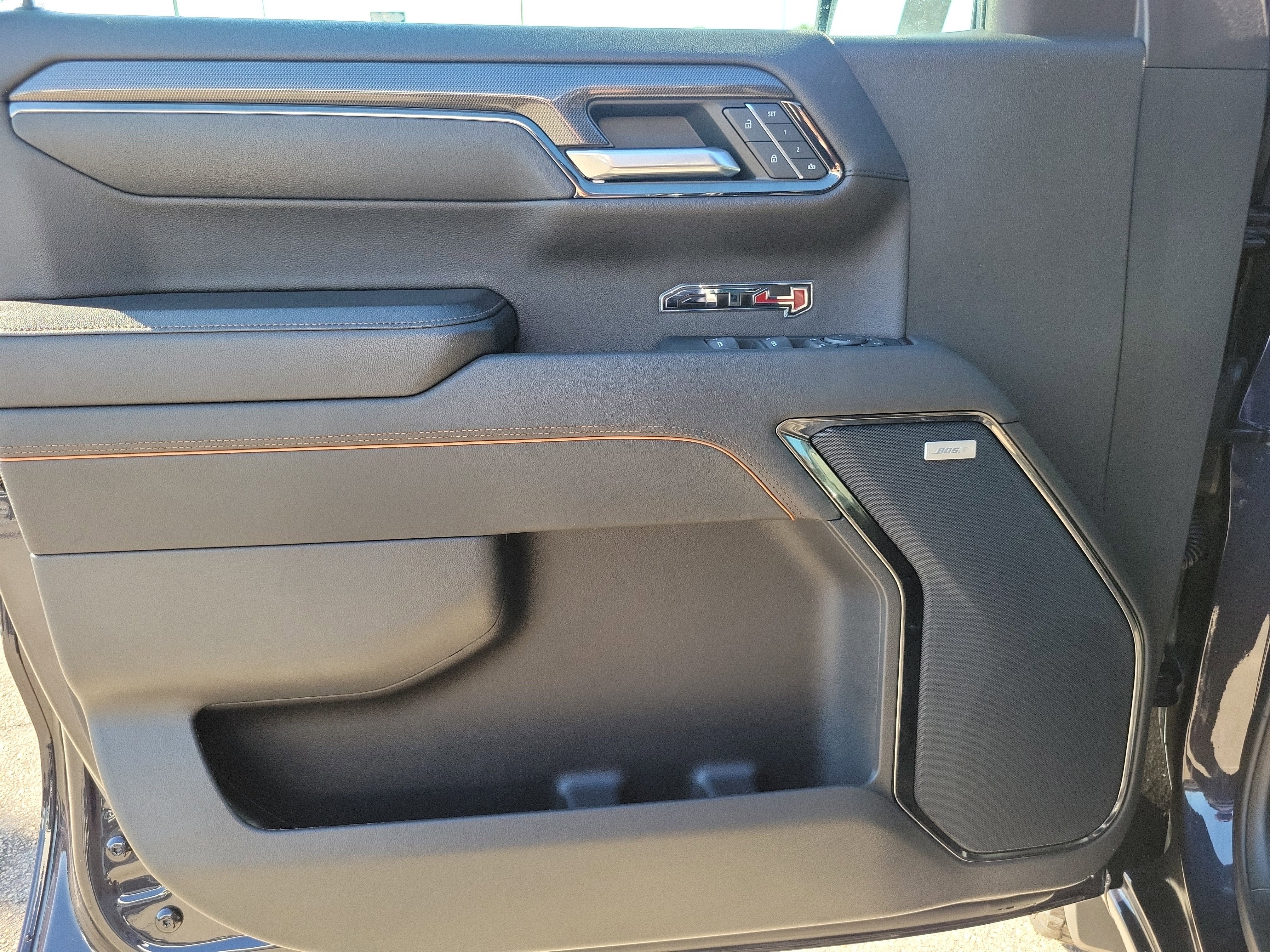 2023 GMC Sierra 1500 AT4