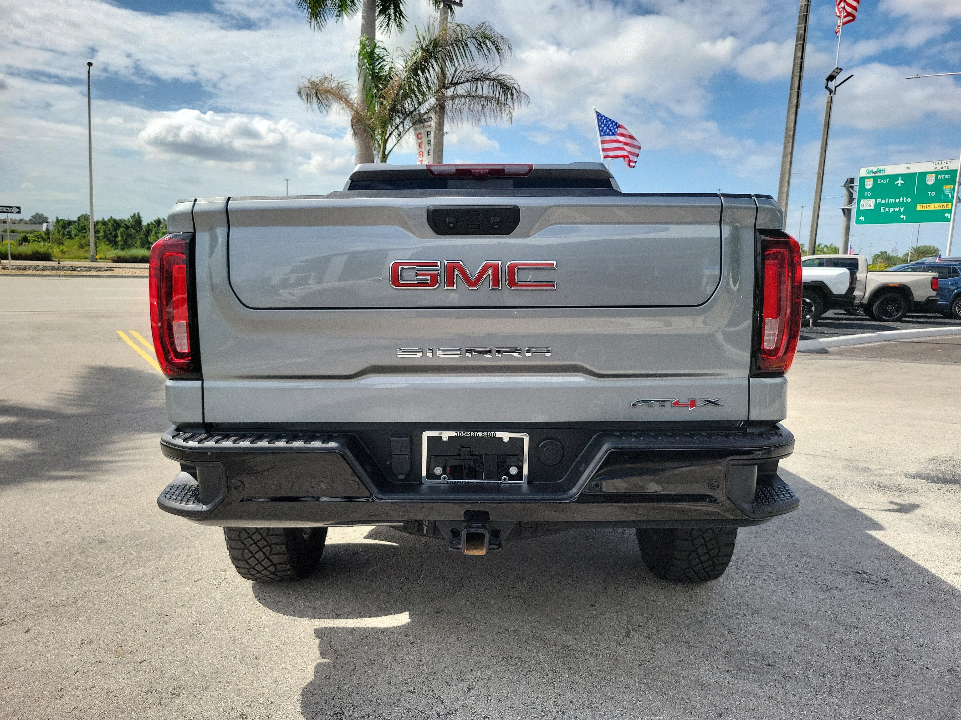 2024 GMC Sierra 1500 AT4X