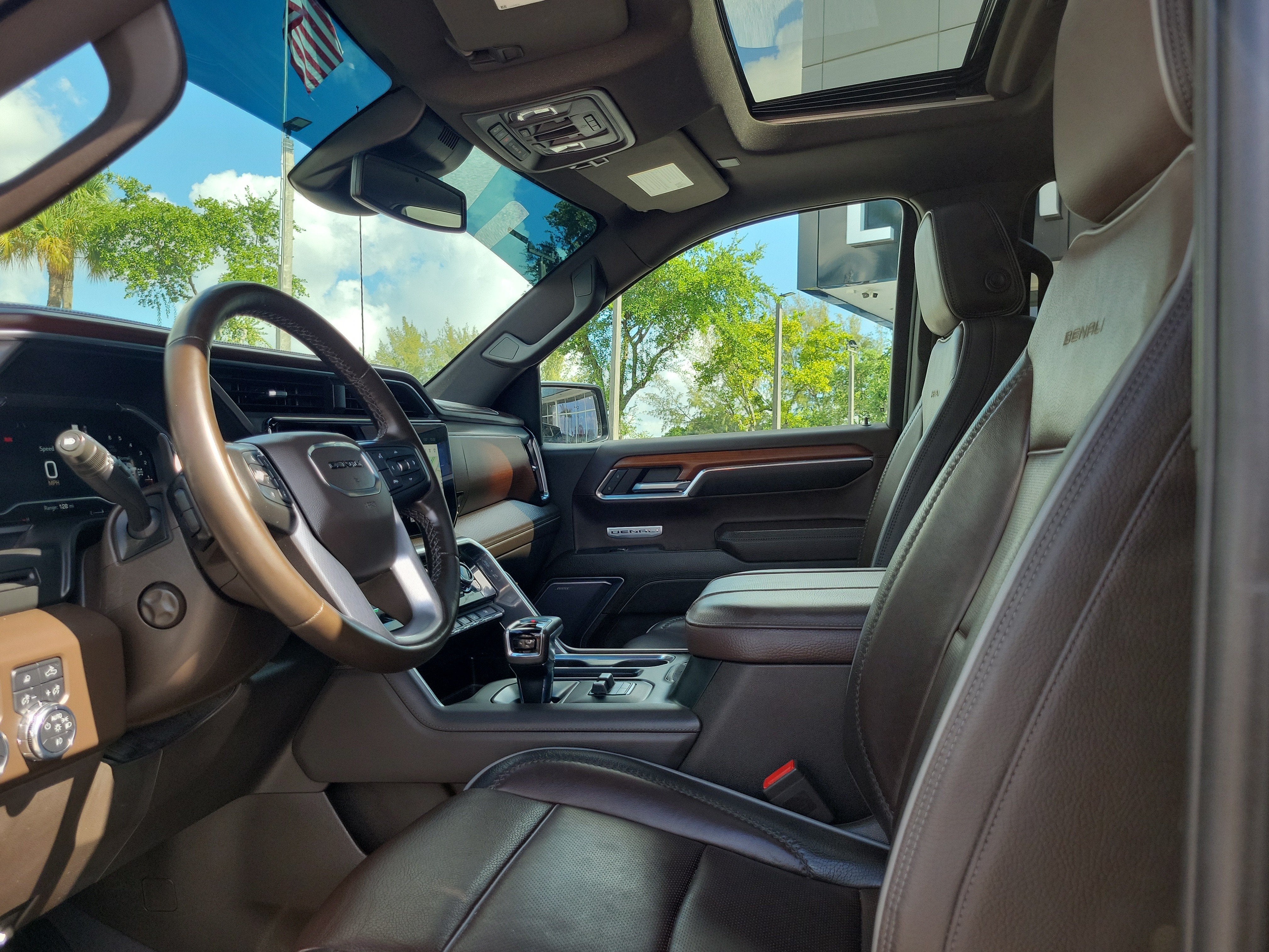 2023 GMC Sierra 1500 Denali