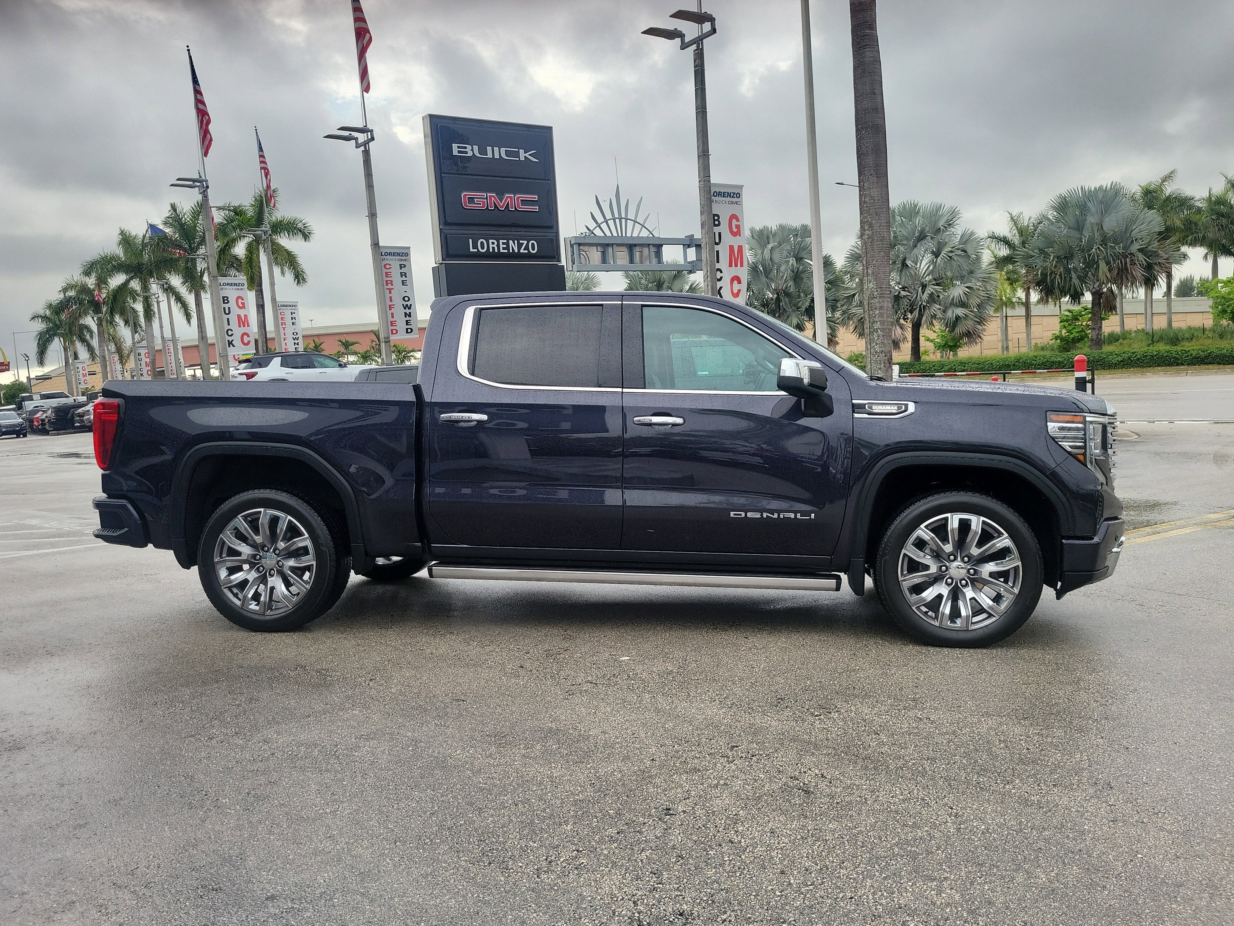 2023 GMC Sierra 1500 Denali