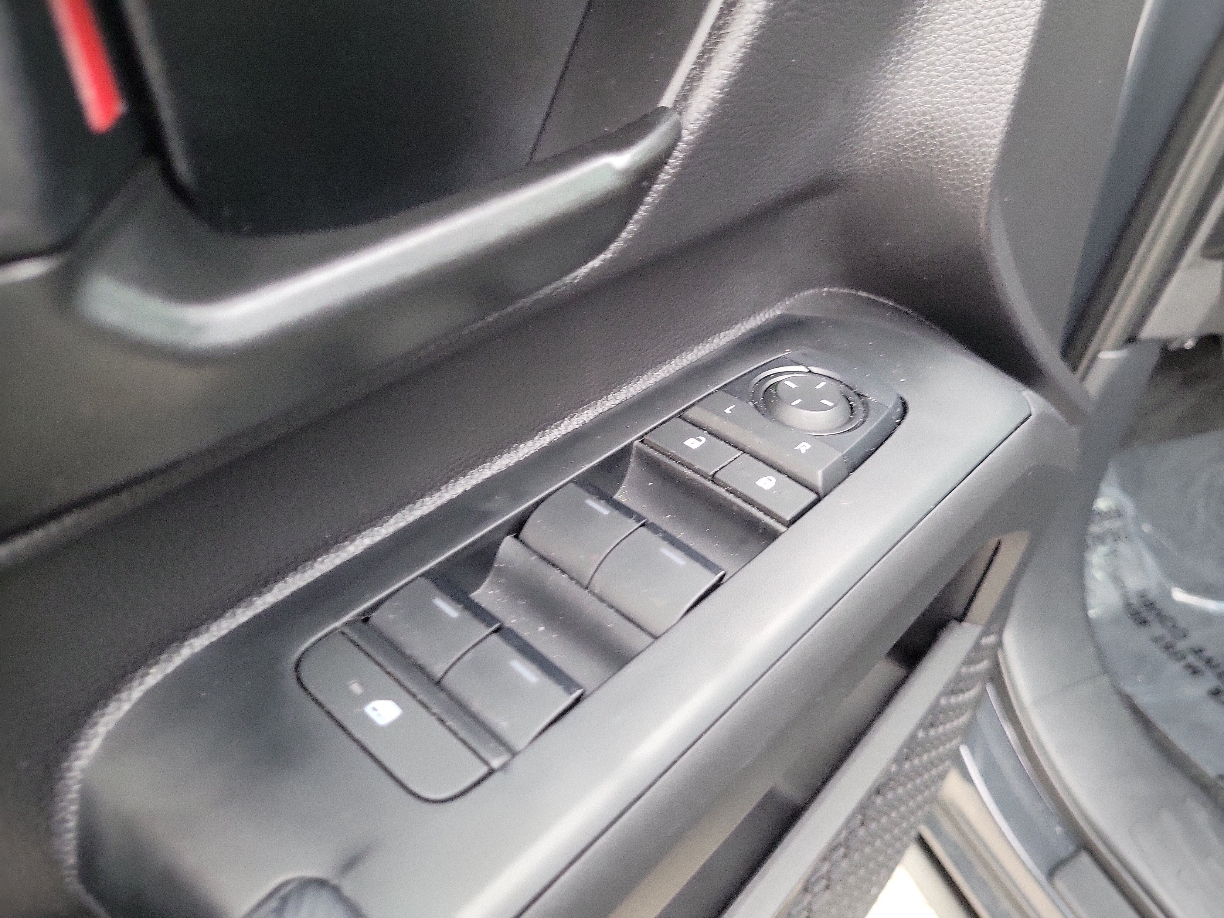 2025 Toyota Tacoma 4WD SR
