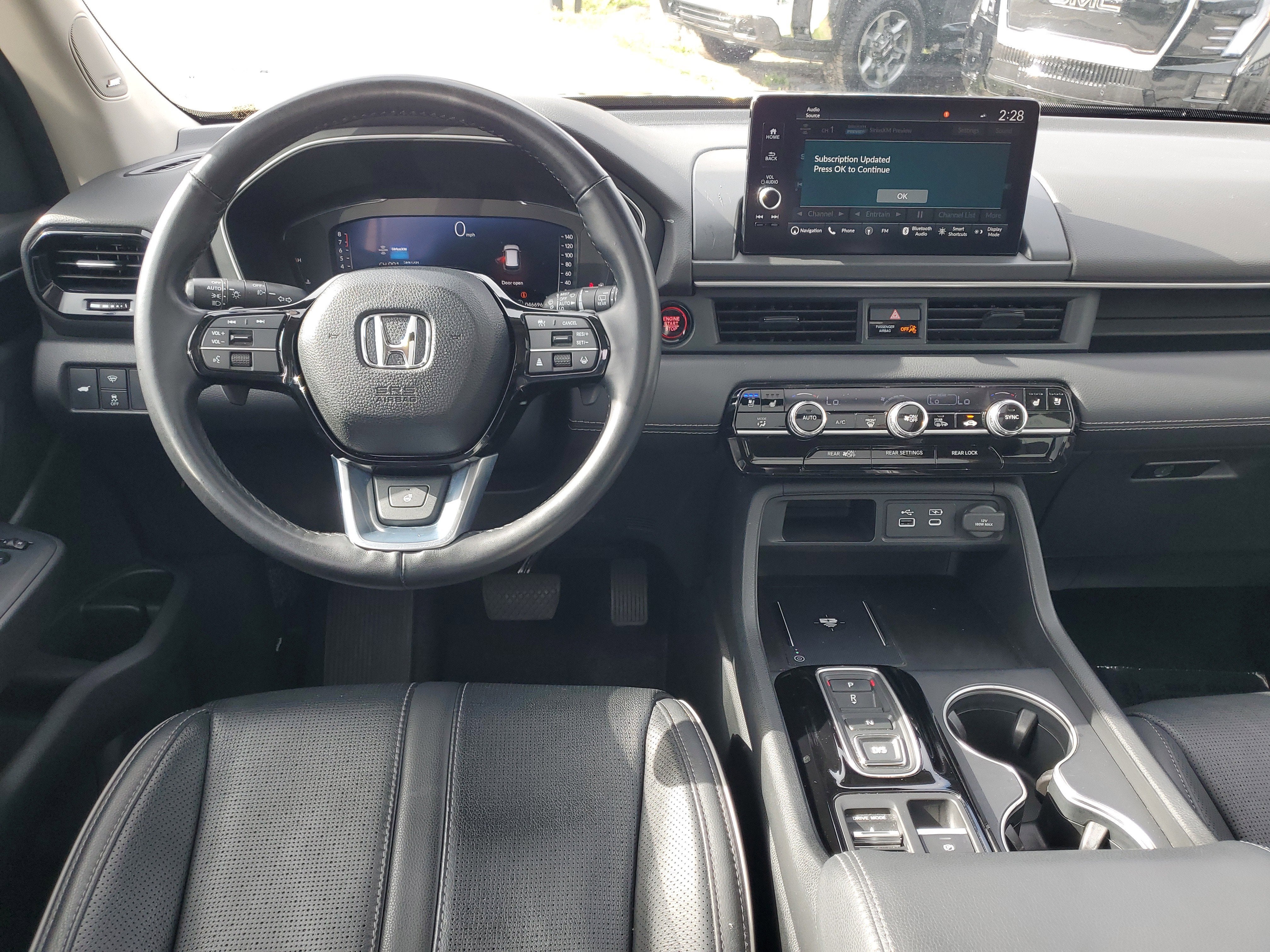 2023 Honda Pilot Elite