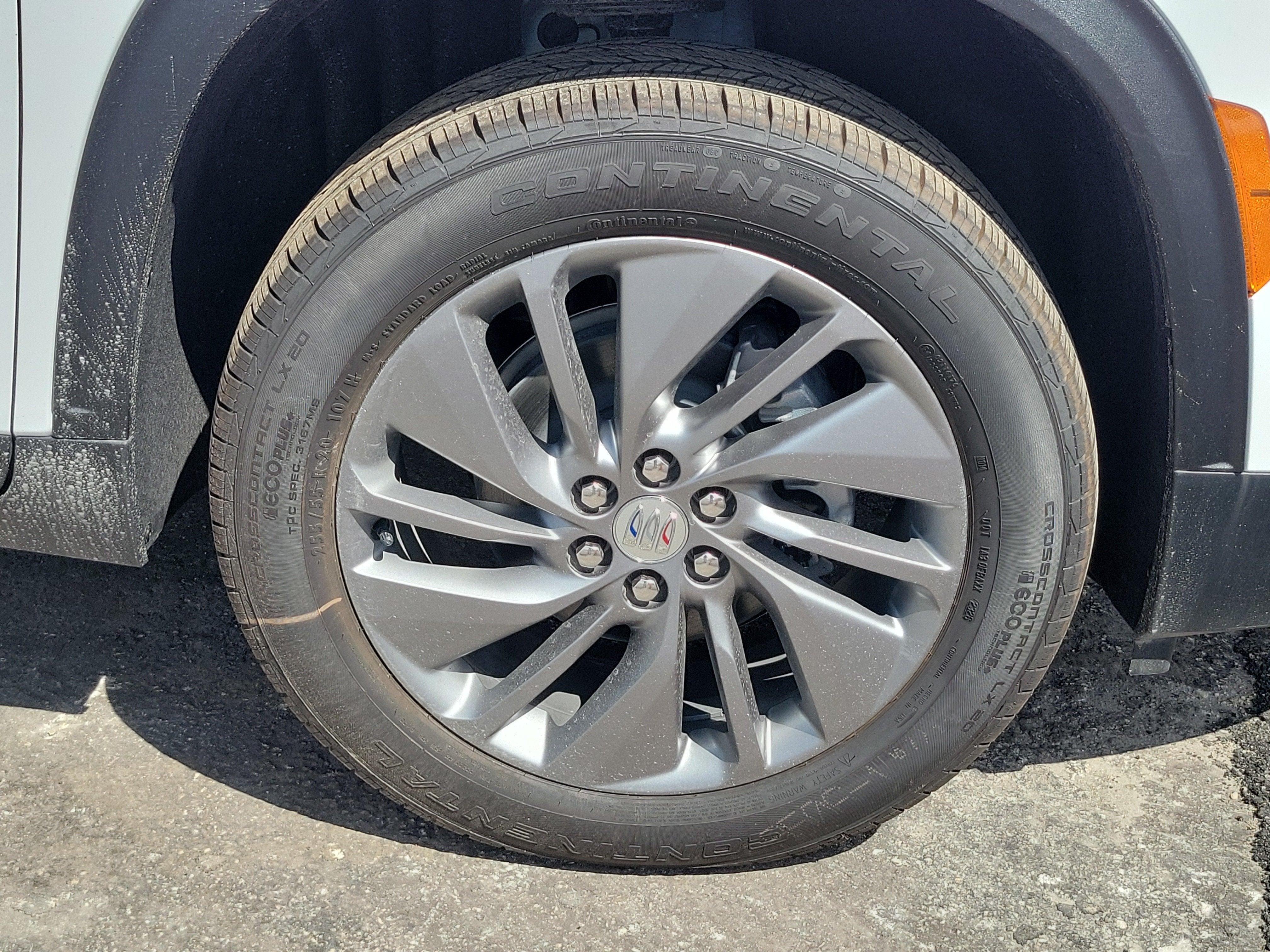 2027 Buick Enclave Preferred