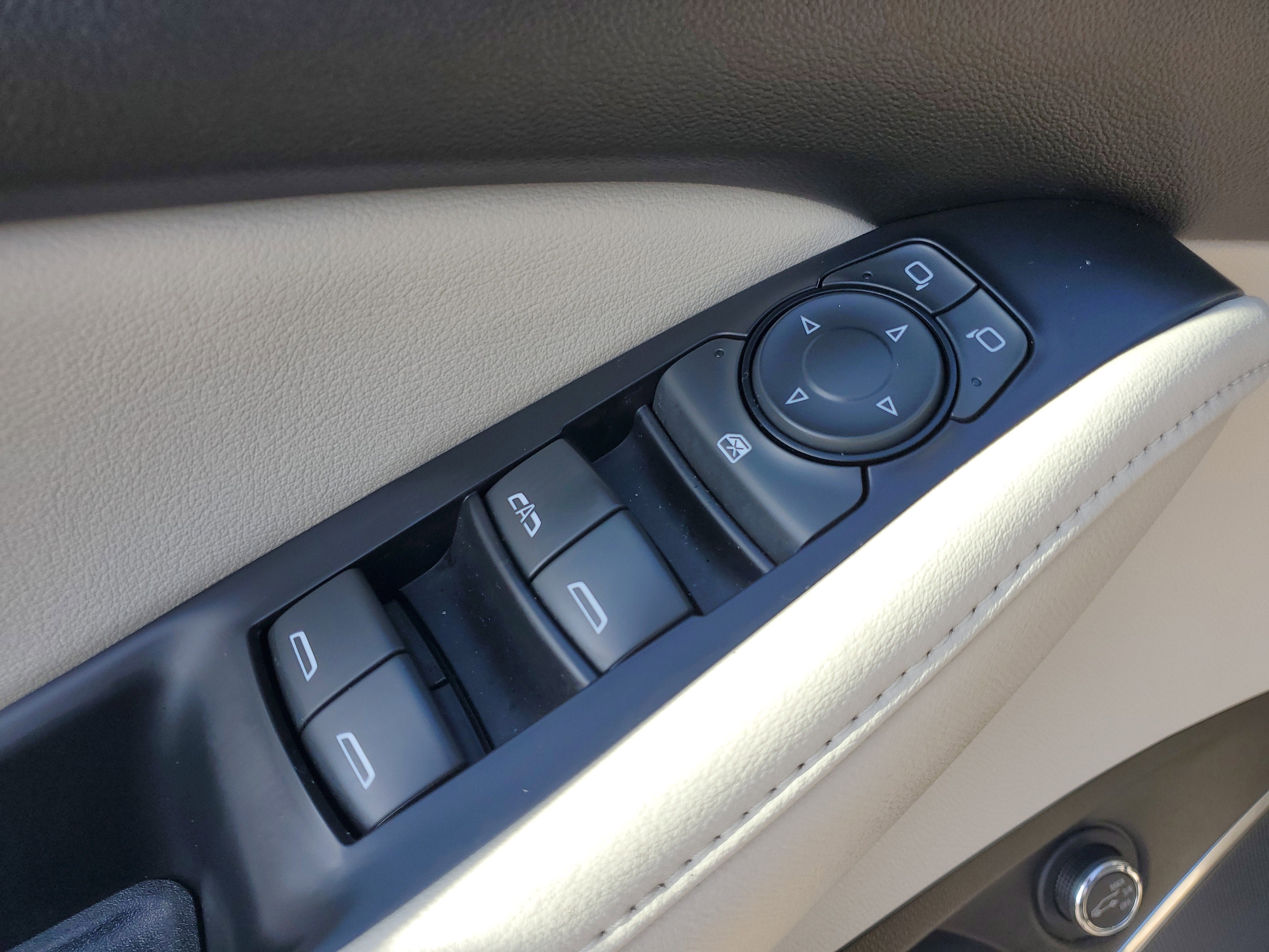 2022 Buick Enclave Essence