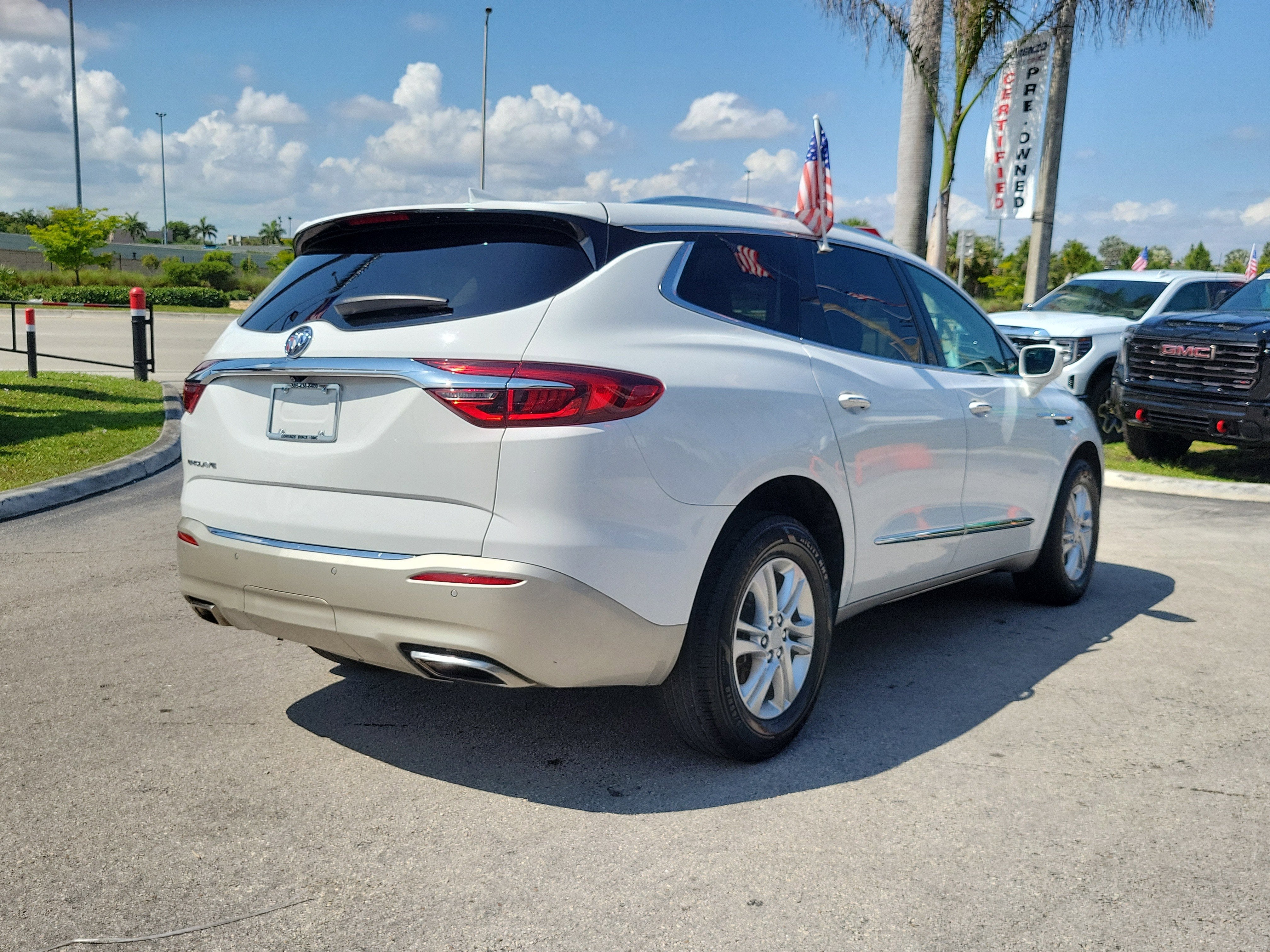 2020 Buick Enclave Essence