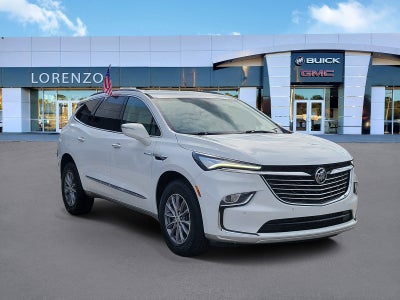 2024 Buick Enclave Essence