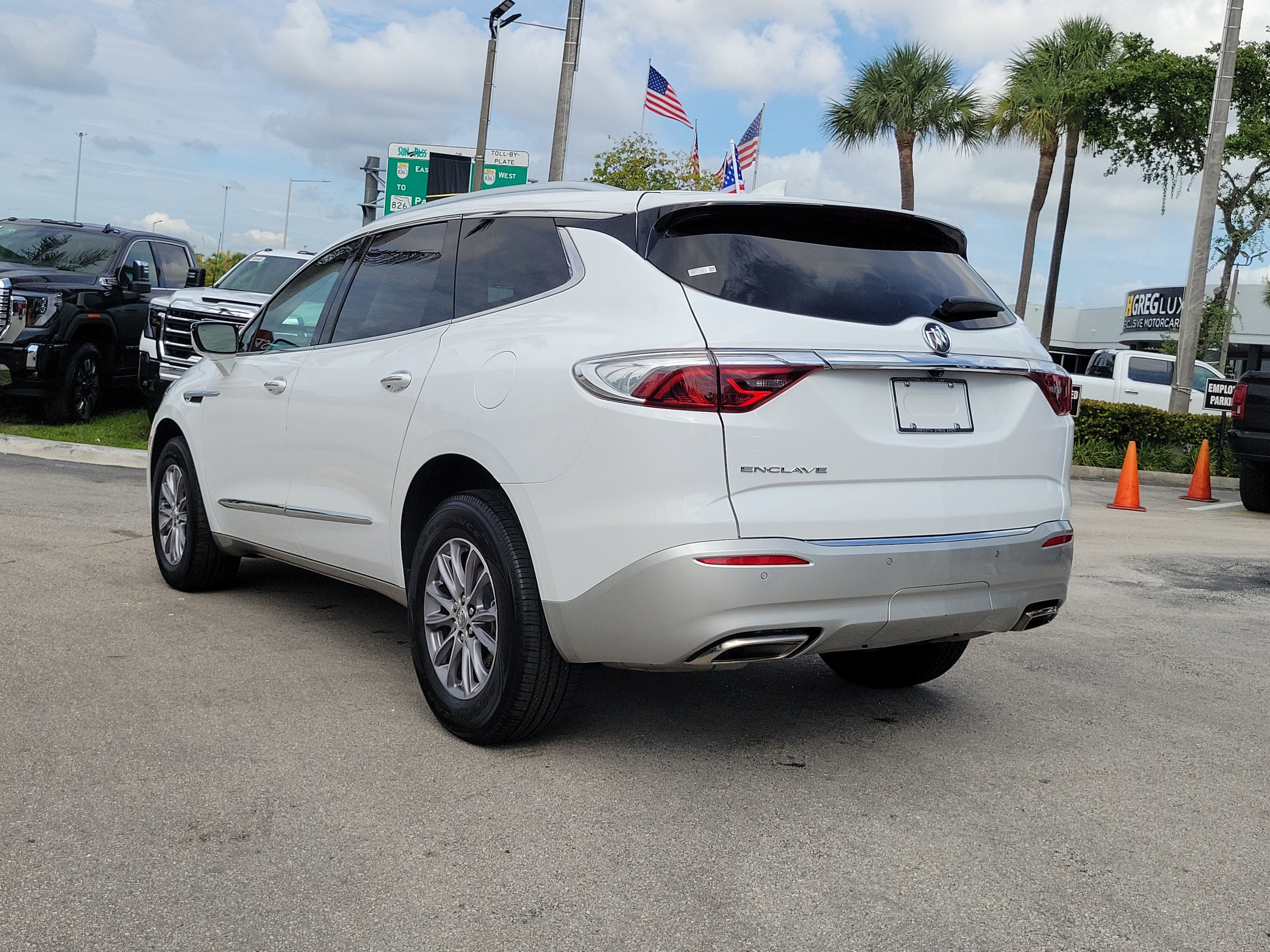 2024 Buick Enclave Essence