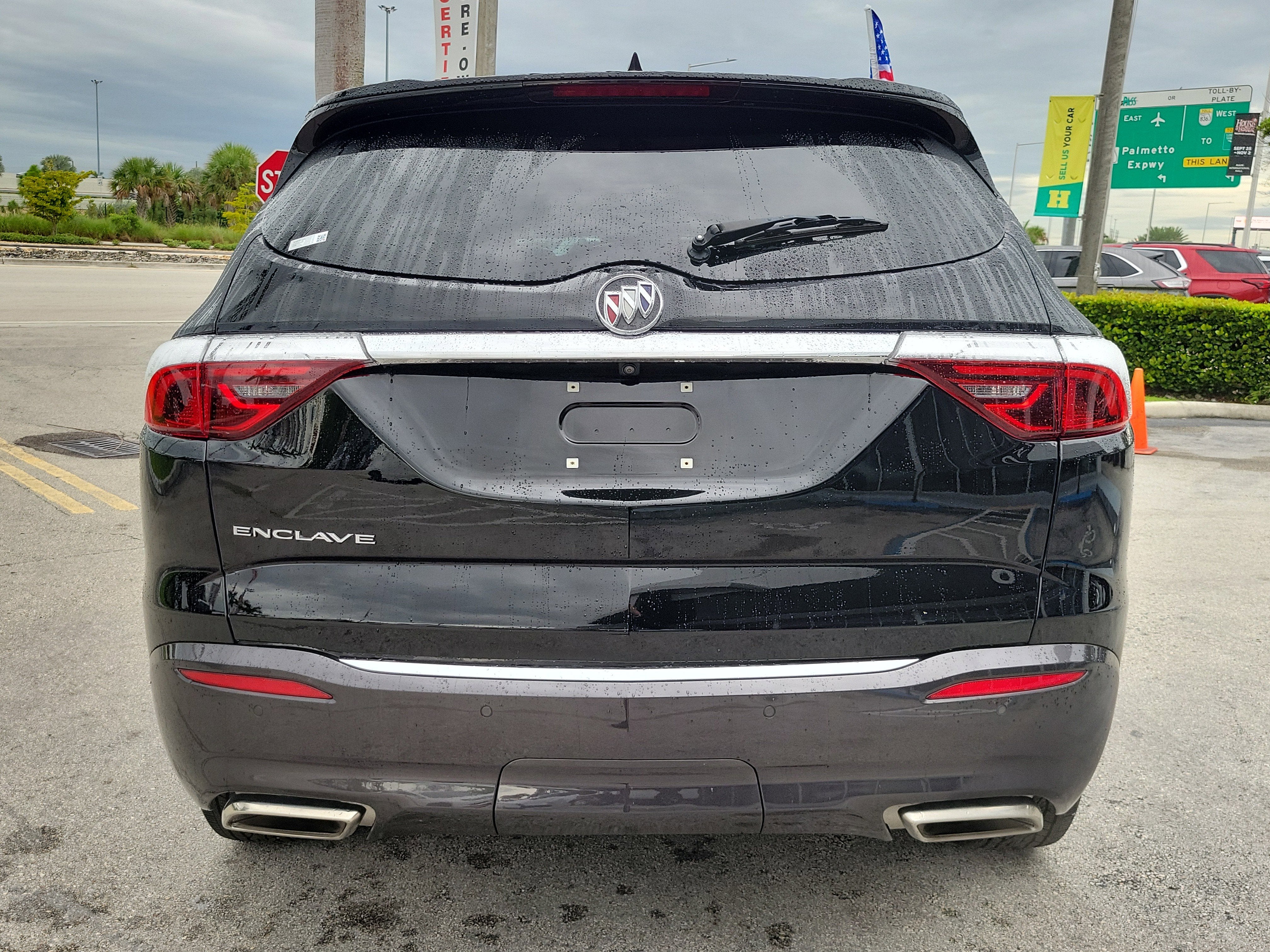 2024 Buick Enclave Essence