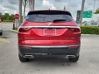 2024 Buick Enclave Essence