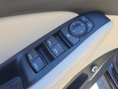 2022 Buick Enclave Essence