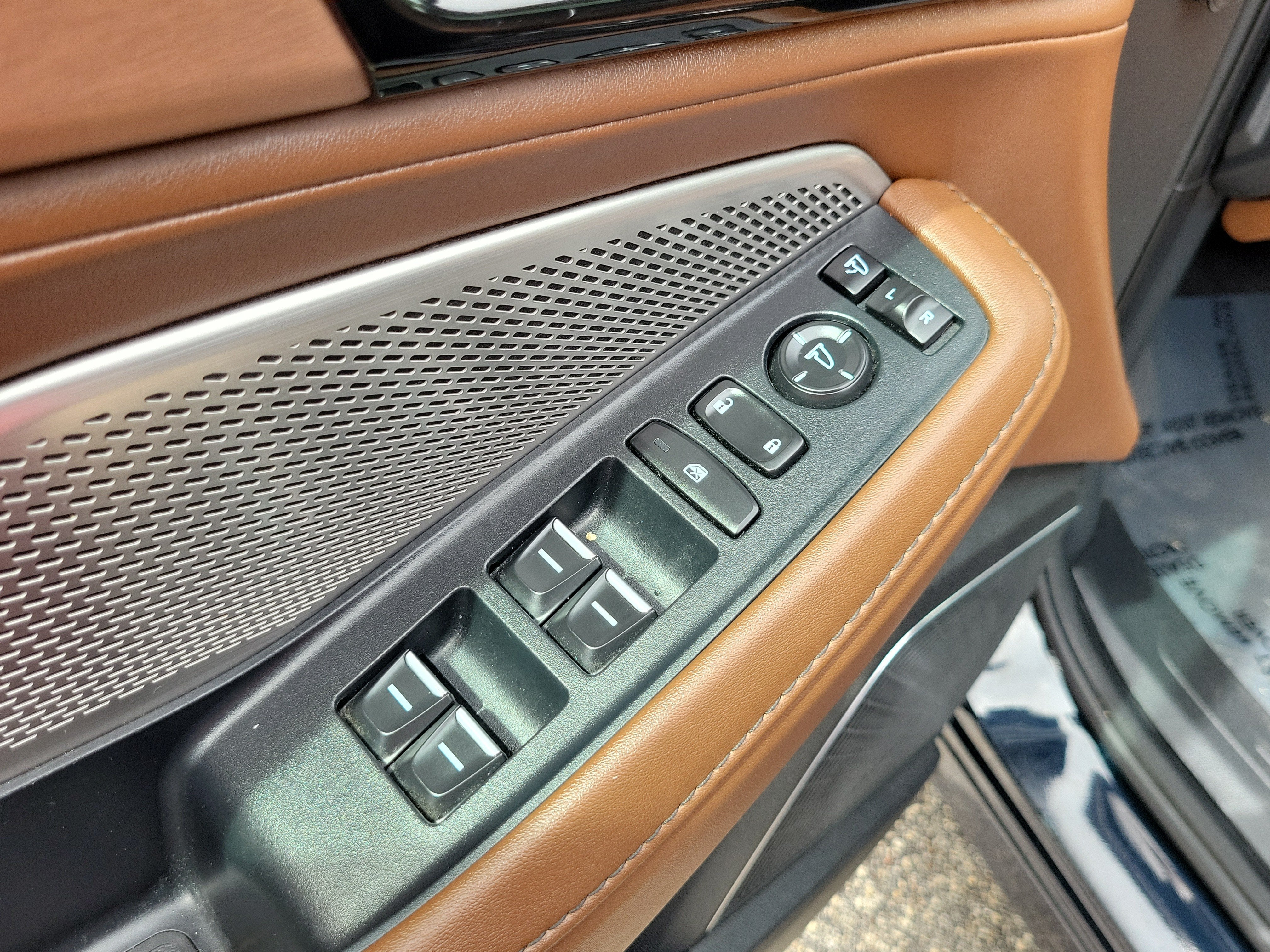 2023 Acura MDX w/Technology Package