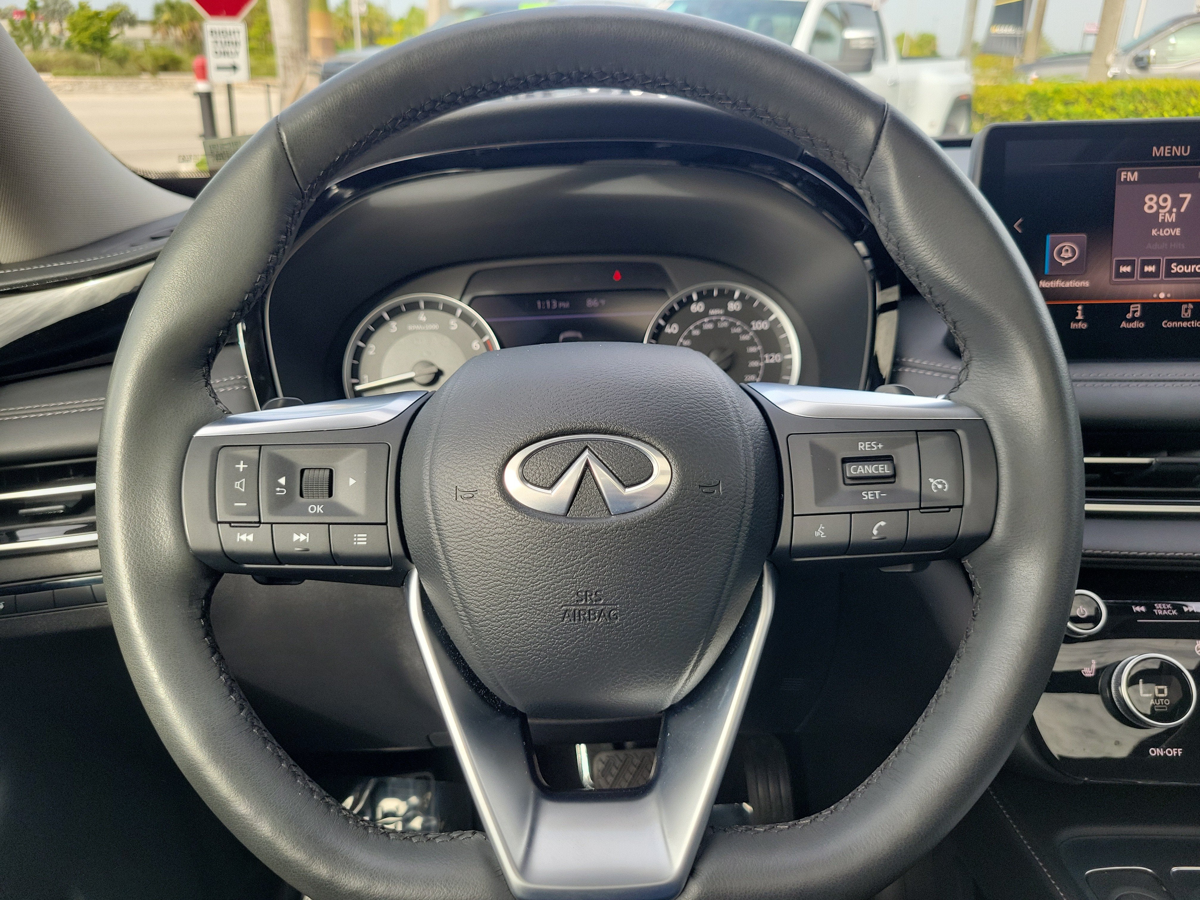 2025 INFINITI QX60 PURE