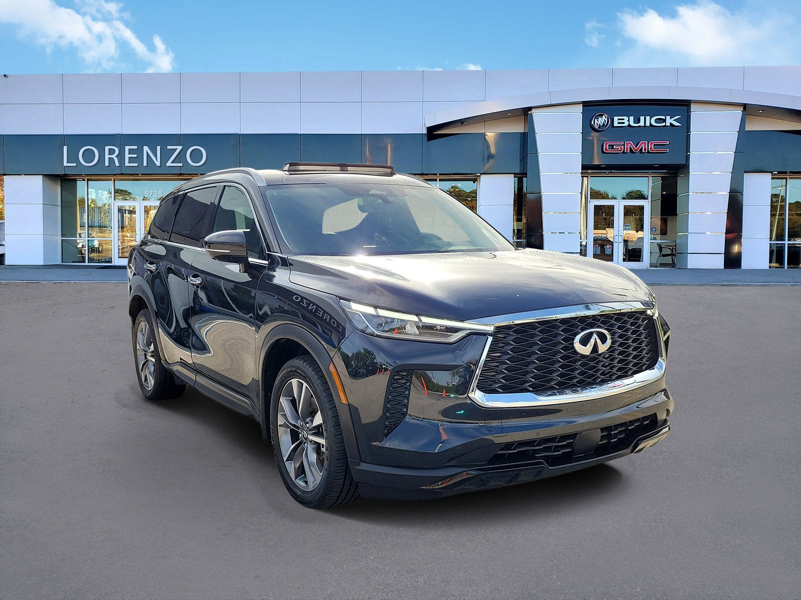 2023 INFINITI QX60 LUXE