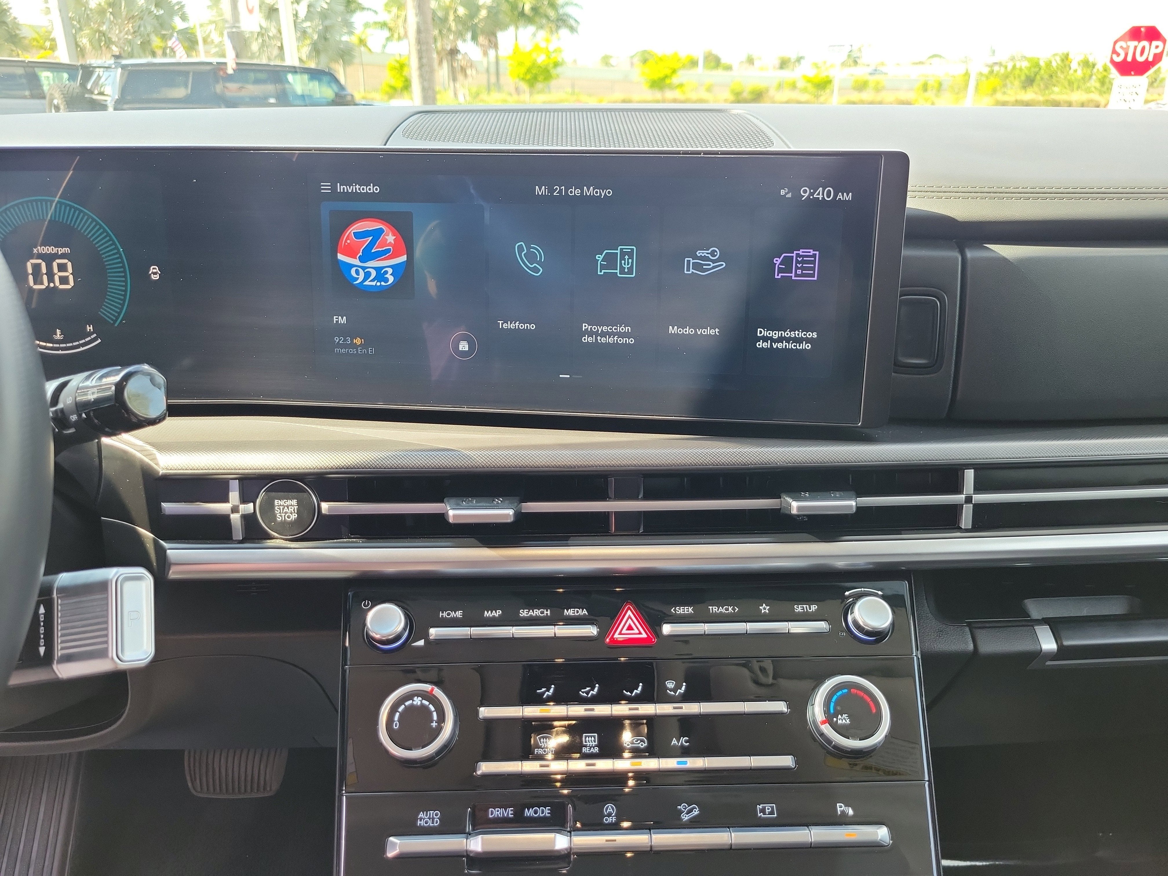 2025 Hyundai Santa Fe SE