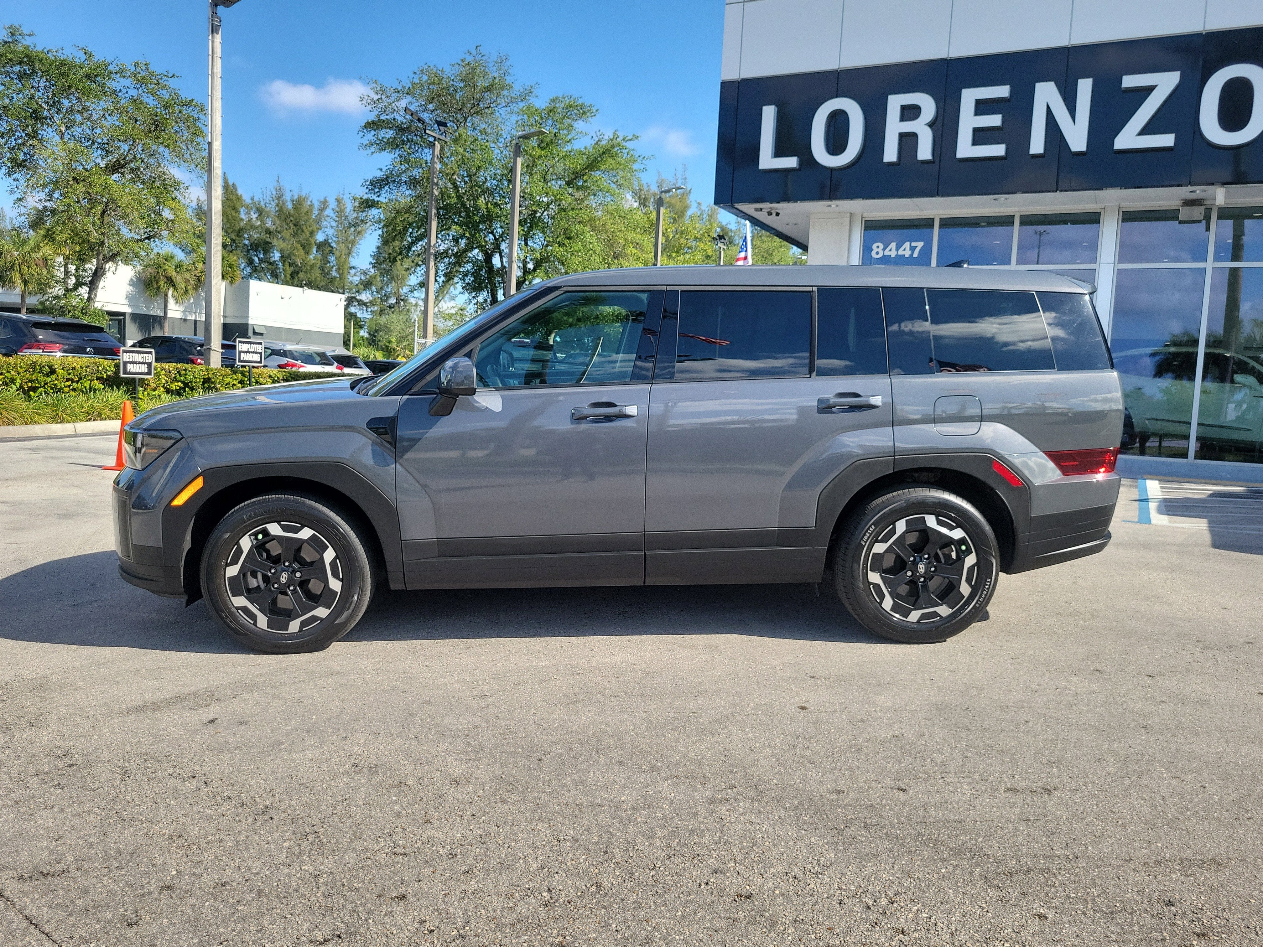 2025 Hyundai Santa Fe SE