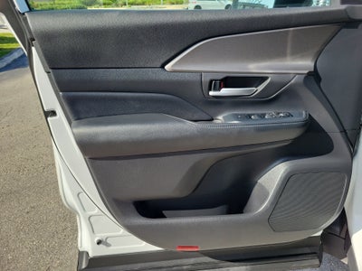 2025 Toyota Grand Highlander Hybrid XLE