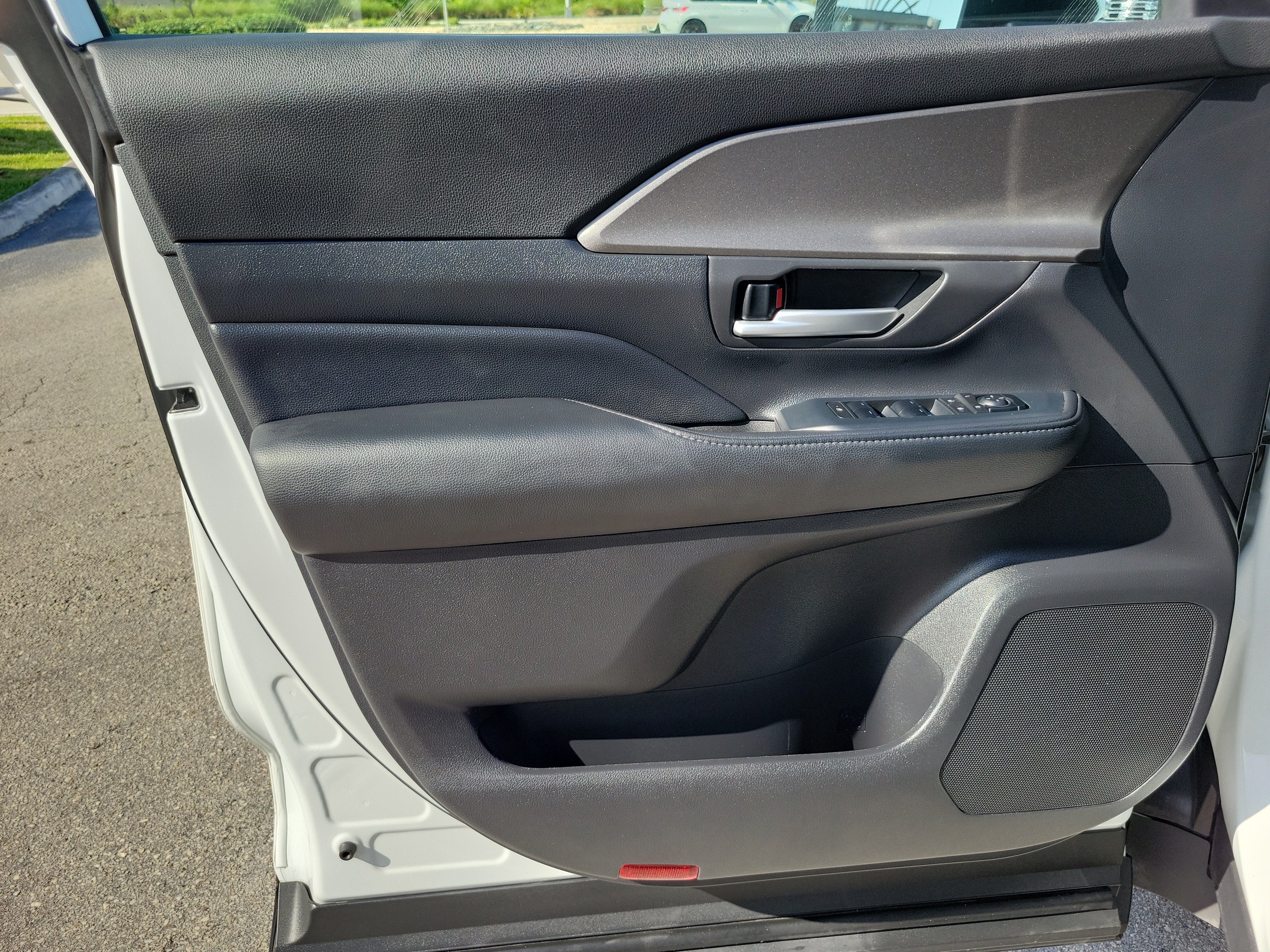 2025 Toyota Grand Highlander Hybrid XLE