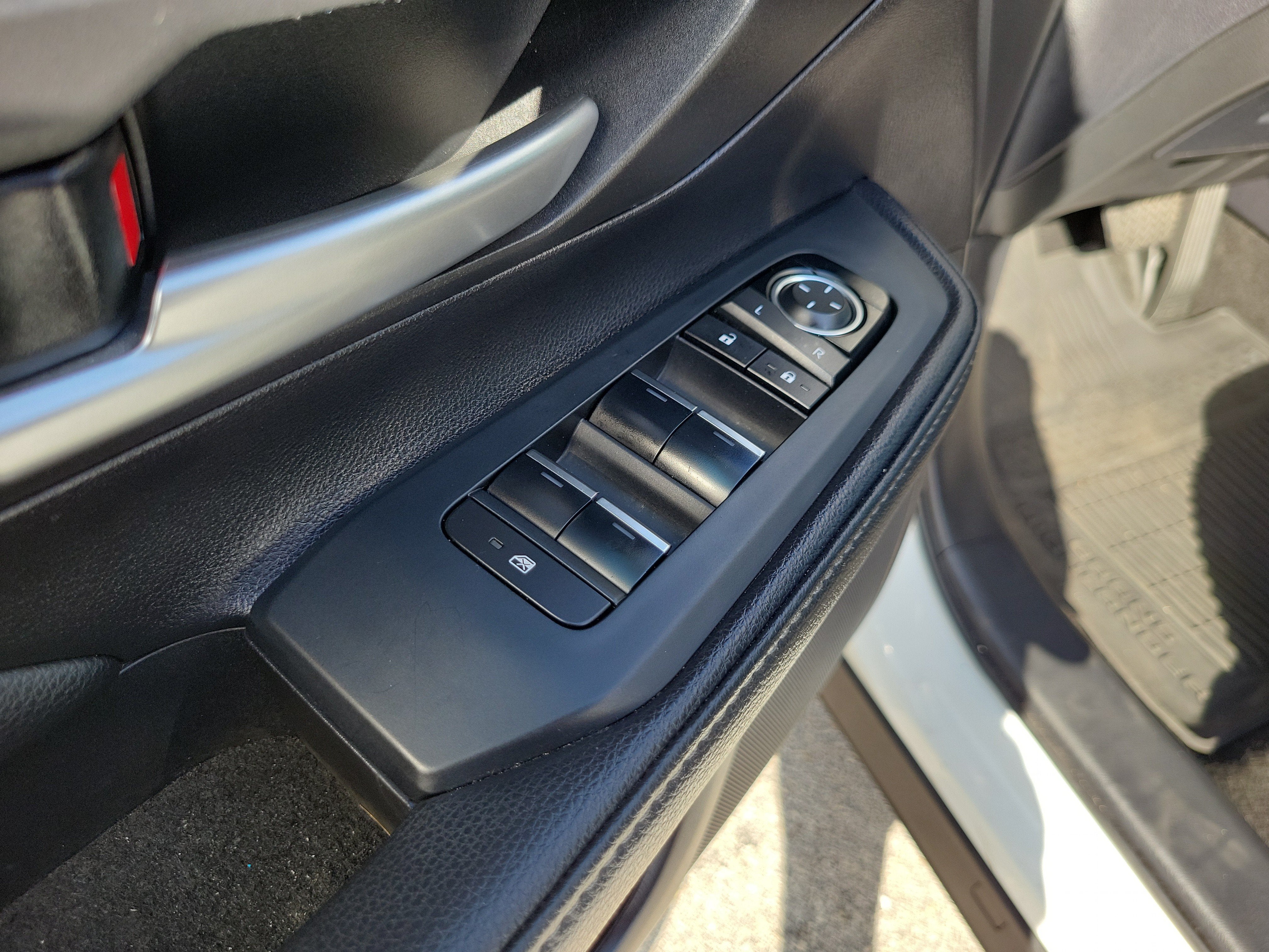 2025 Toyota Grand Highlander Hybrid XLE