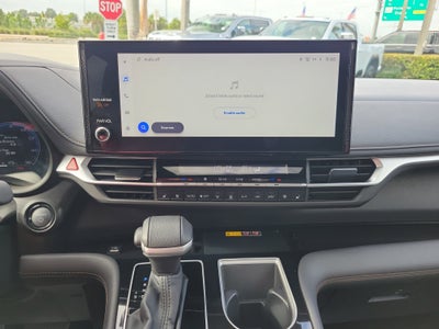 2025 Toyota Sienna Platinum