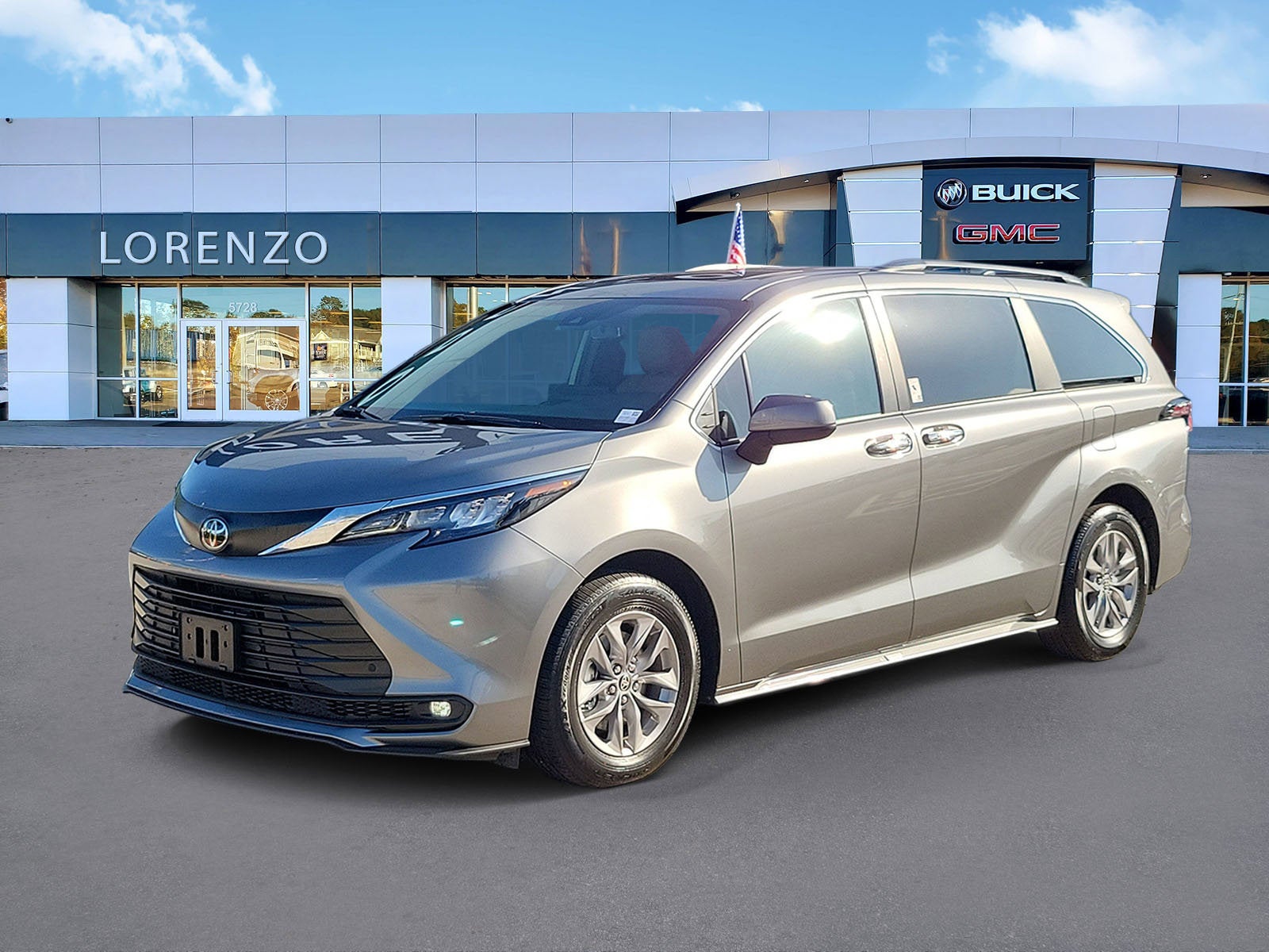 2026 Toyota Sienna XLE