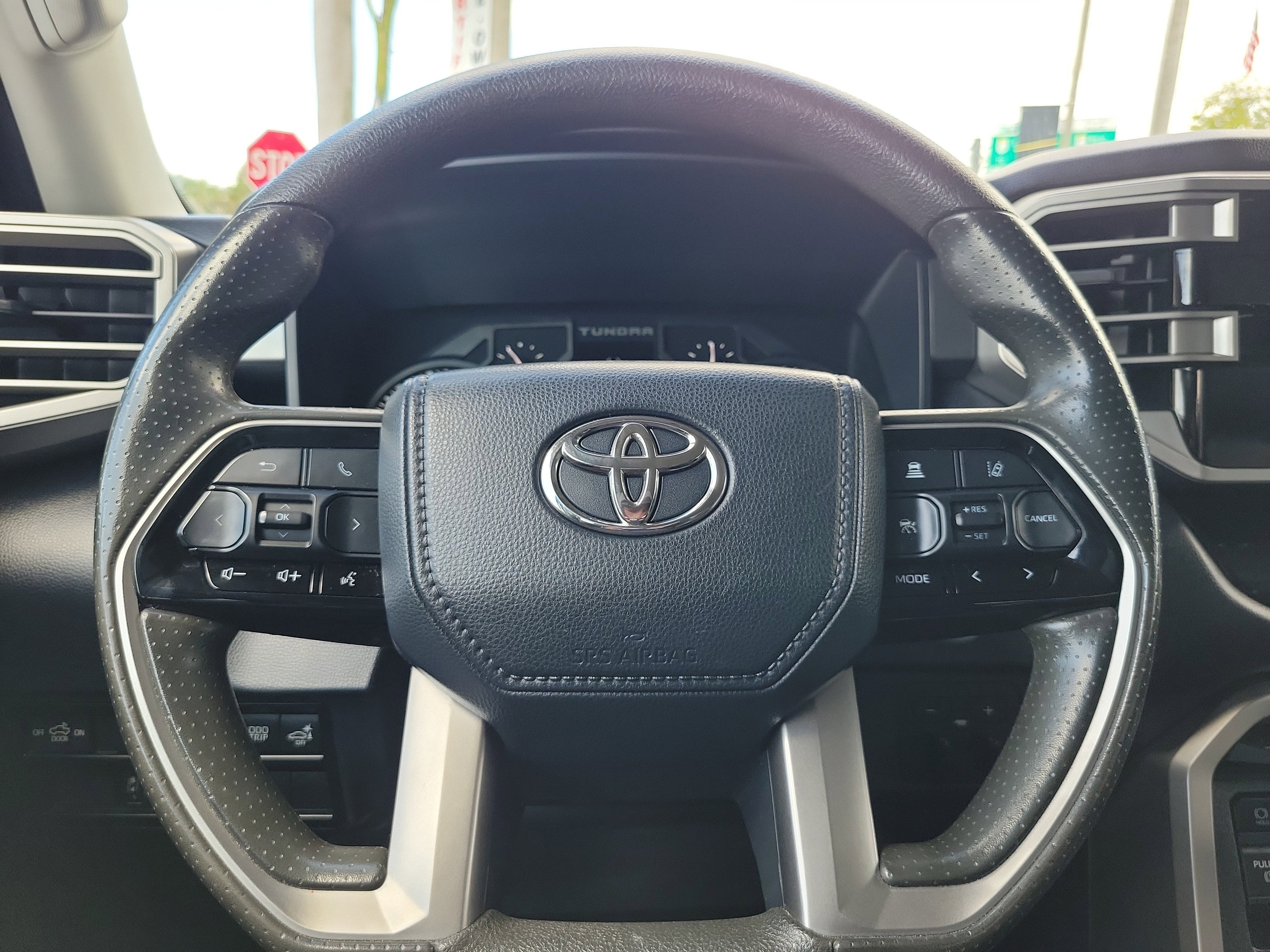 2022 Toyota Tundra 2WD SR5