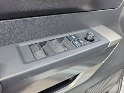 2022 Toyota Tundra 2WD SR5