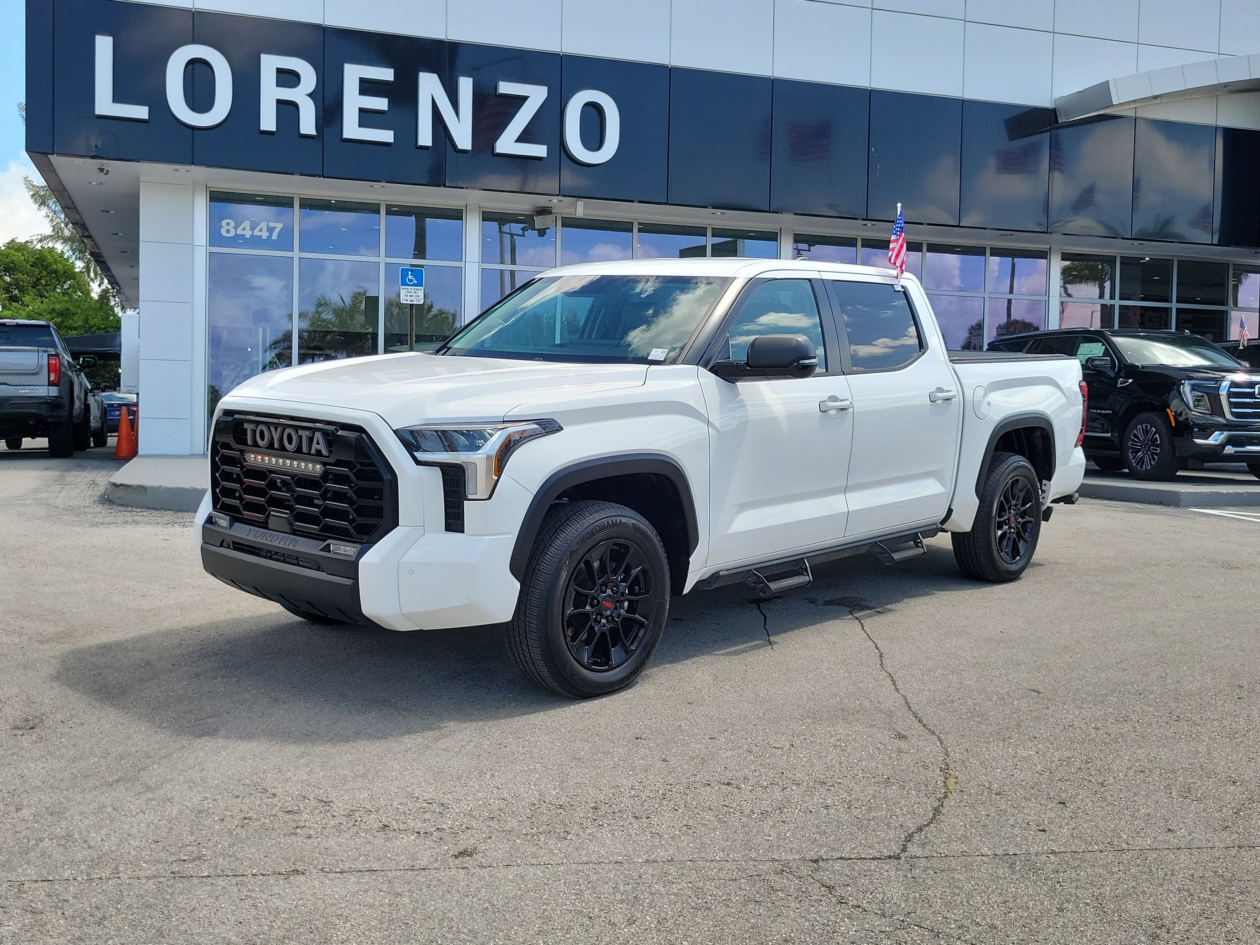 2024 Toyota Tundra 4WD SR5