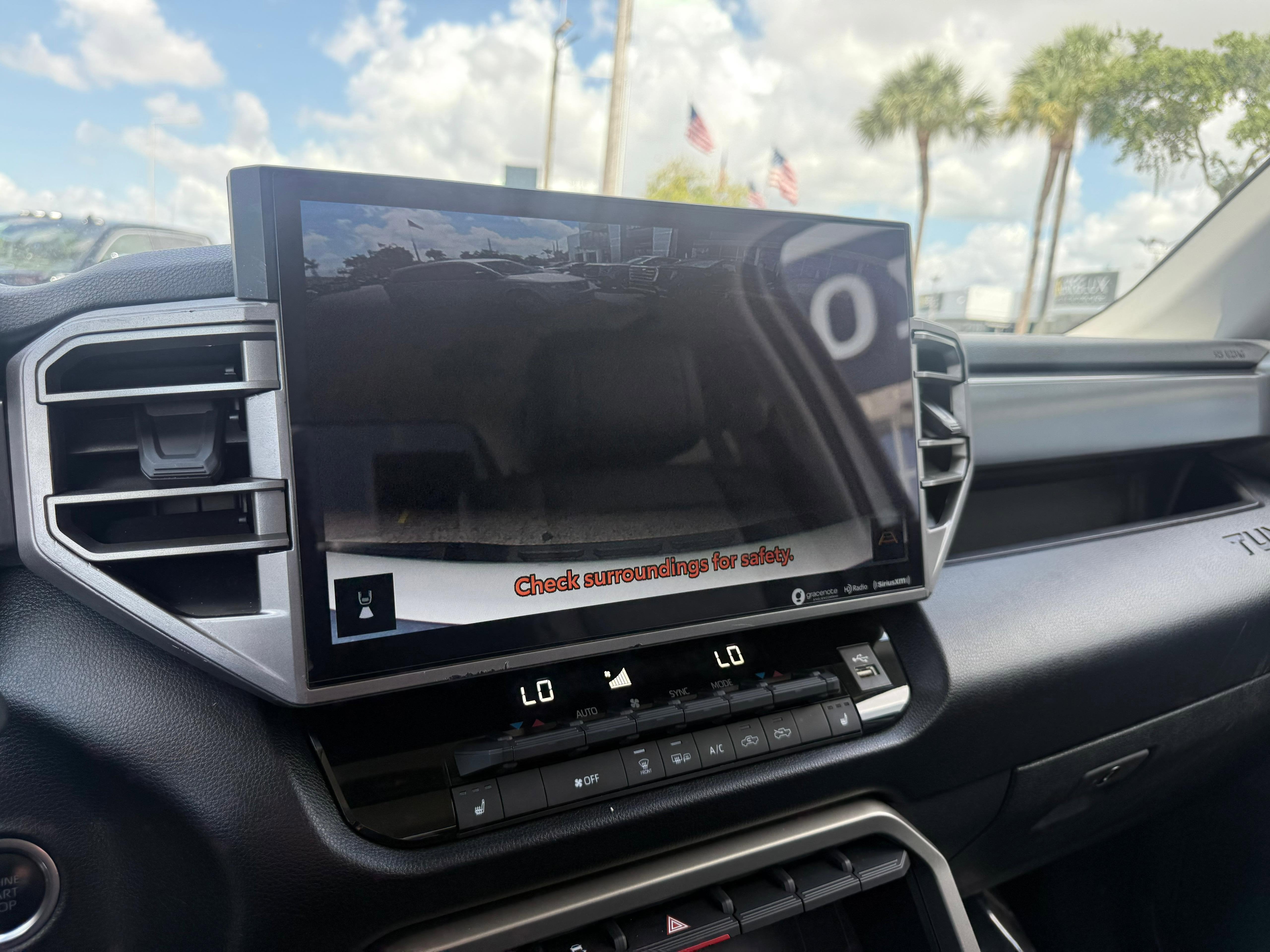 2024 Toyota Tundra 4WD SR5