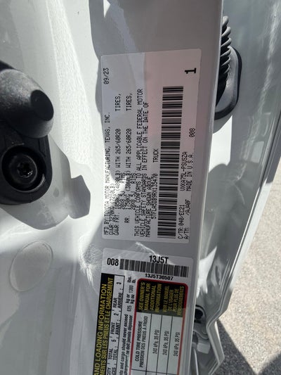 2024 Toyota Tundra 4WD SR5