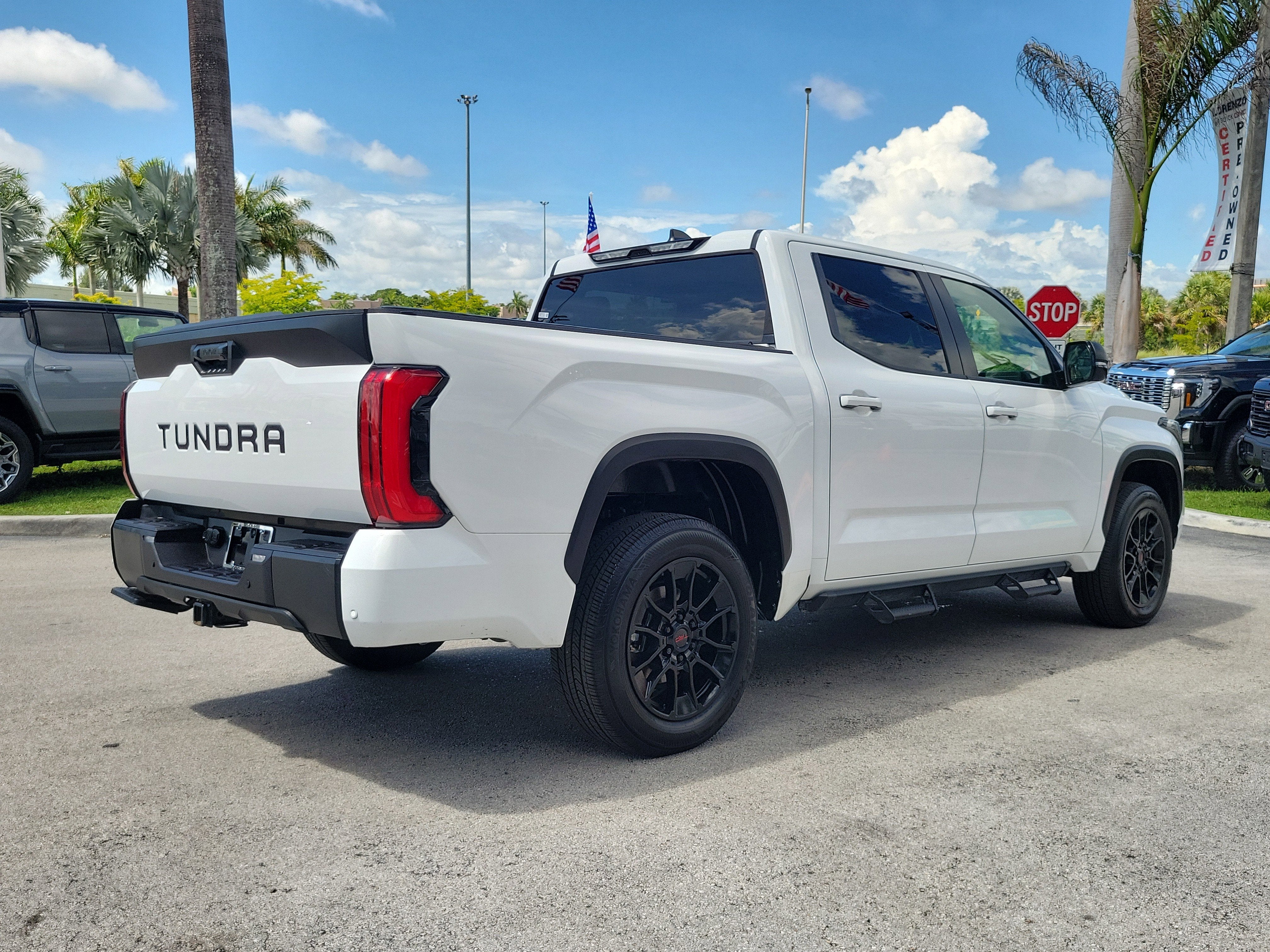 2024 Toyota Tundra 4WD SR5