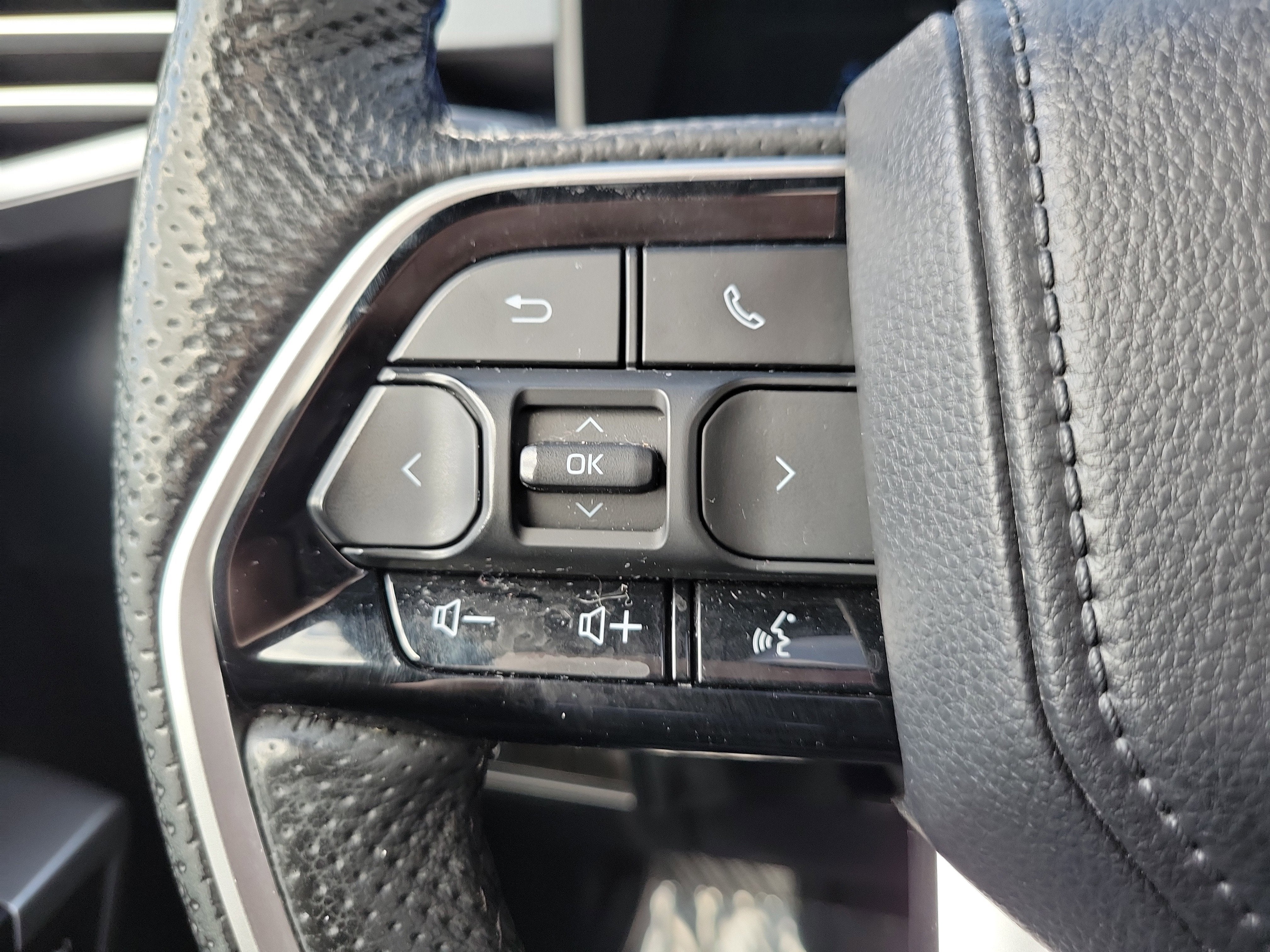 2023 Toyota Tundra 4WD Platinum