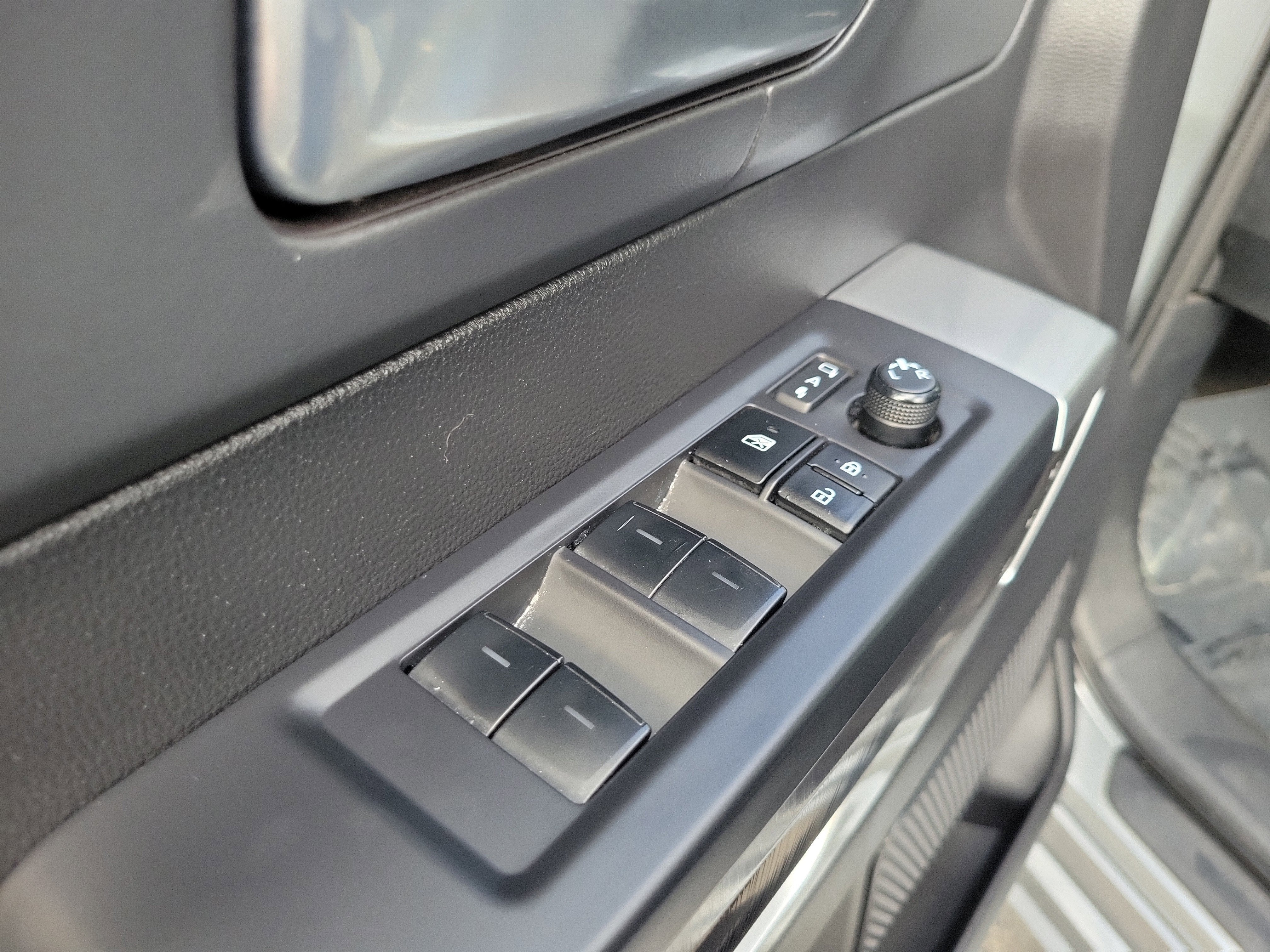 2023 Toyota Tundra 4WD Platinum