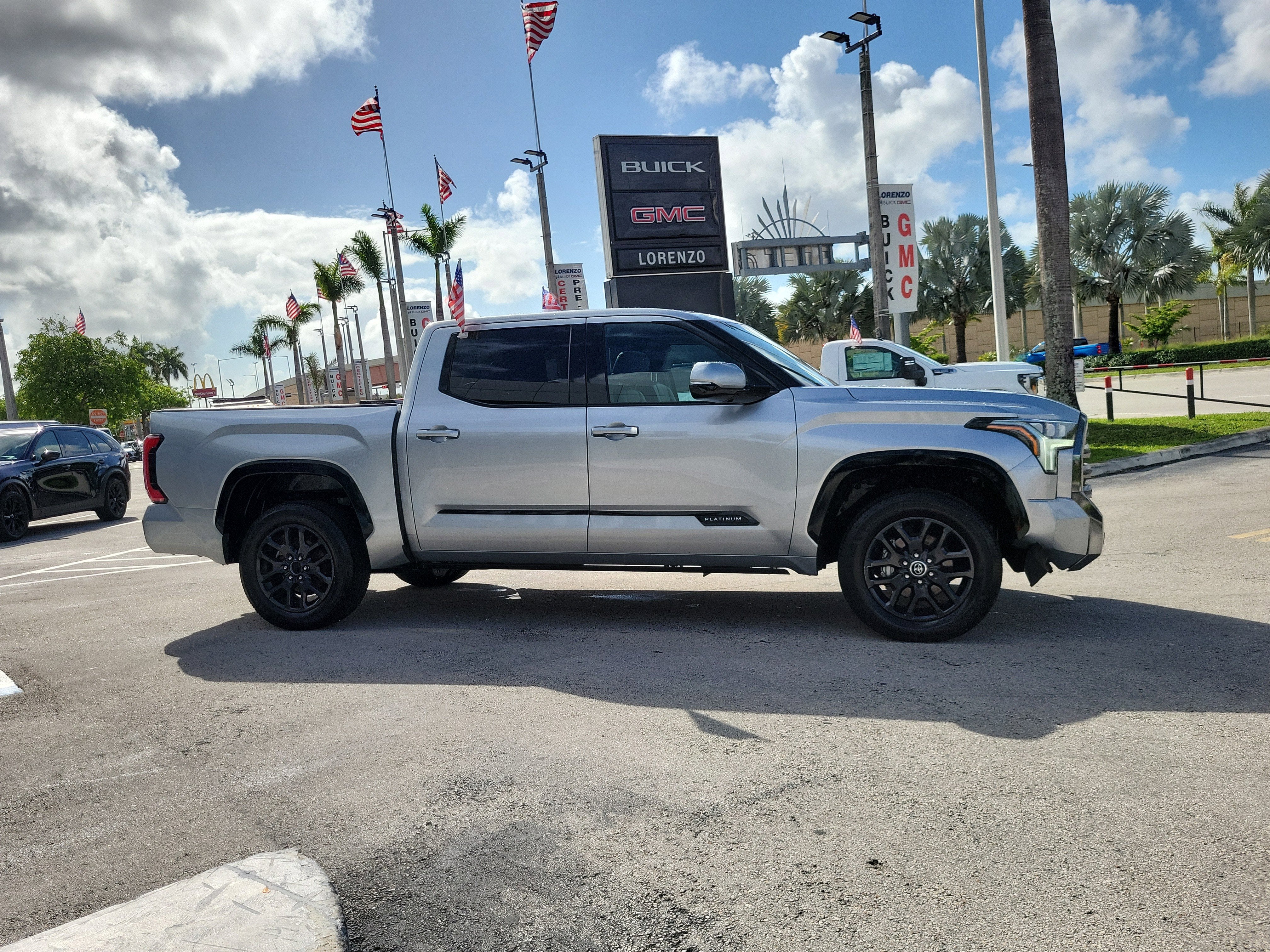 2023 Toyota Tundra 4WD Platinum