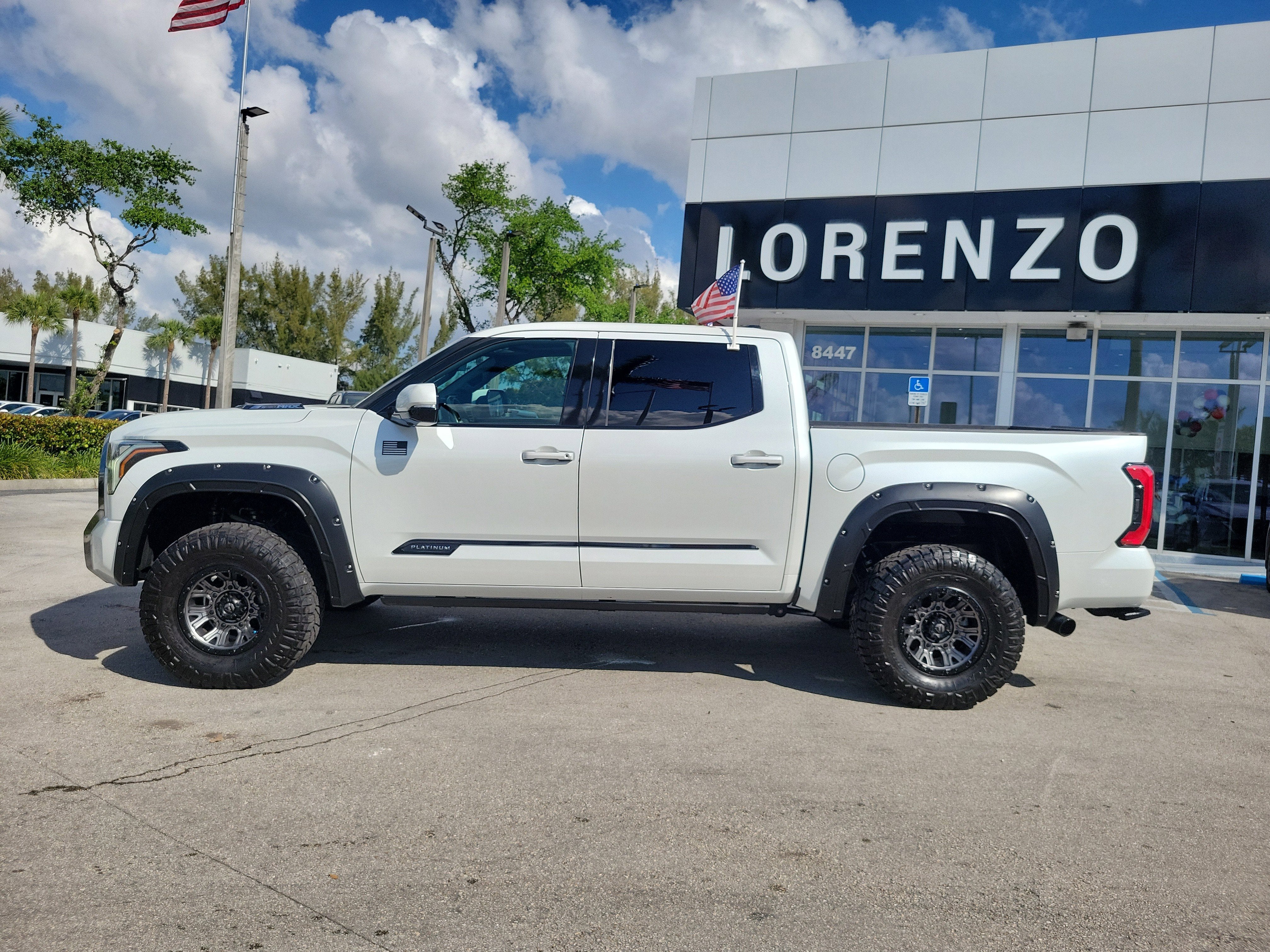 2023 Toyota Tundra 4WD Platinum Hybrid