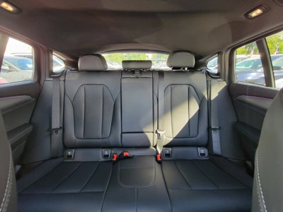 2025 BMW X4 xDrive30i