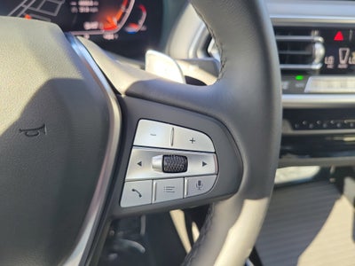 2025 BMW X4 xDrive30i