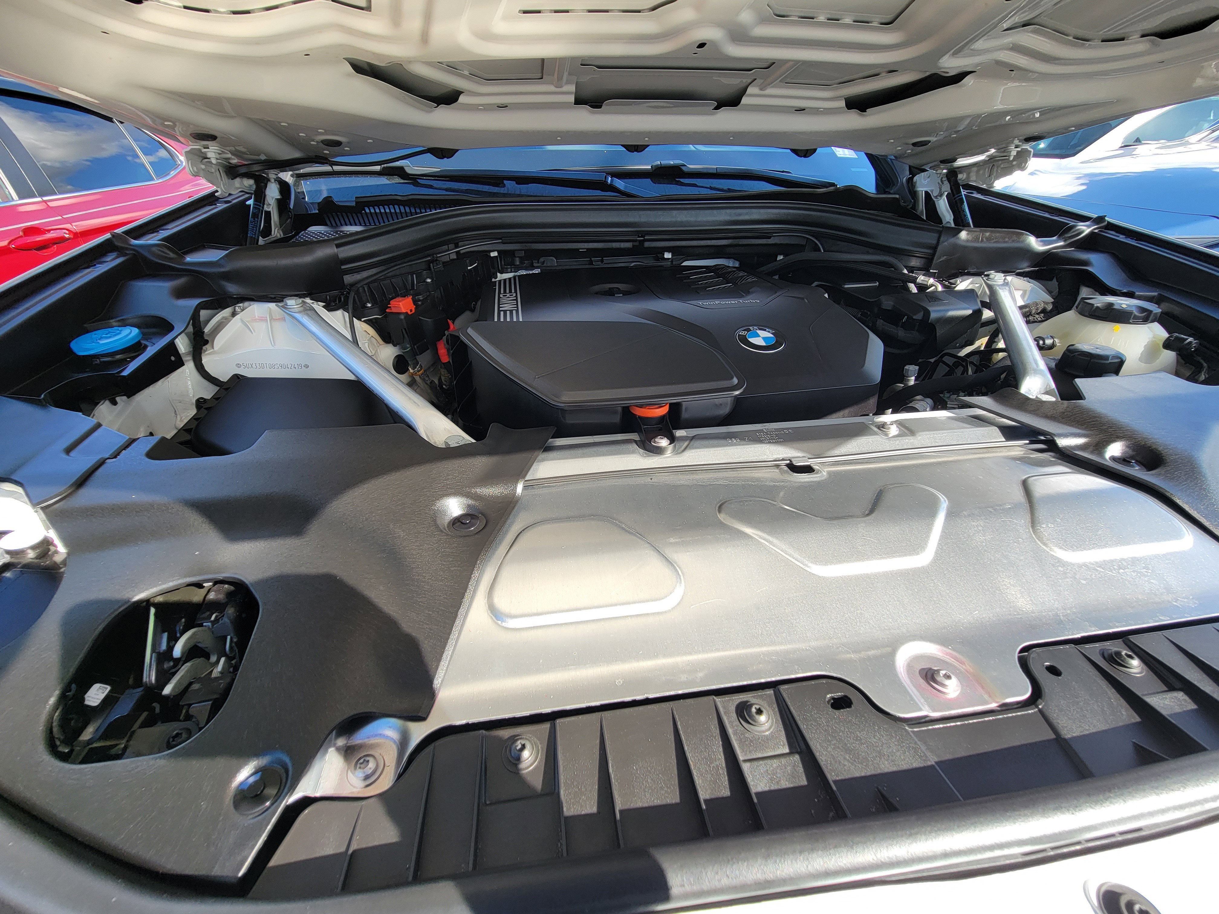 2025 BMW X4 xDrive30i