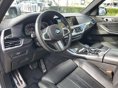 2021 BMW X5 M50i