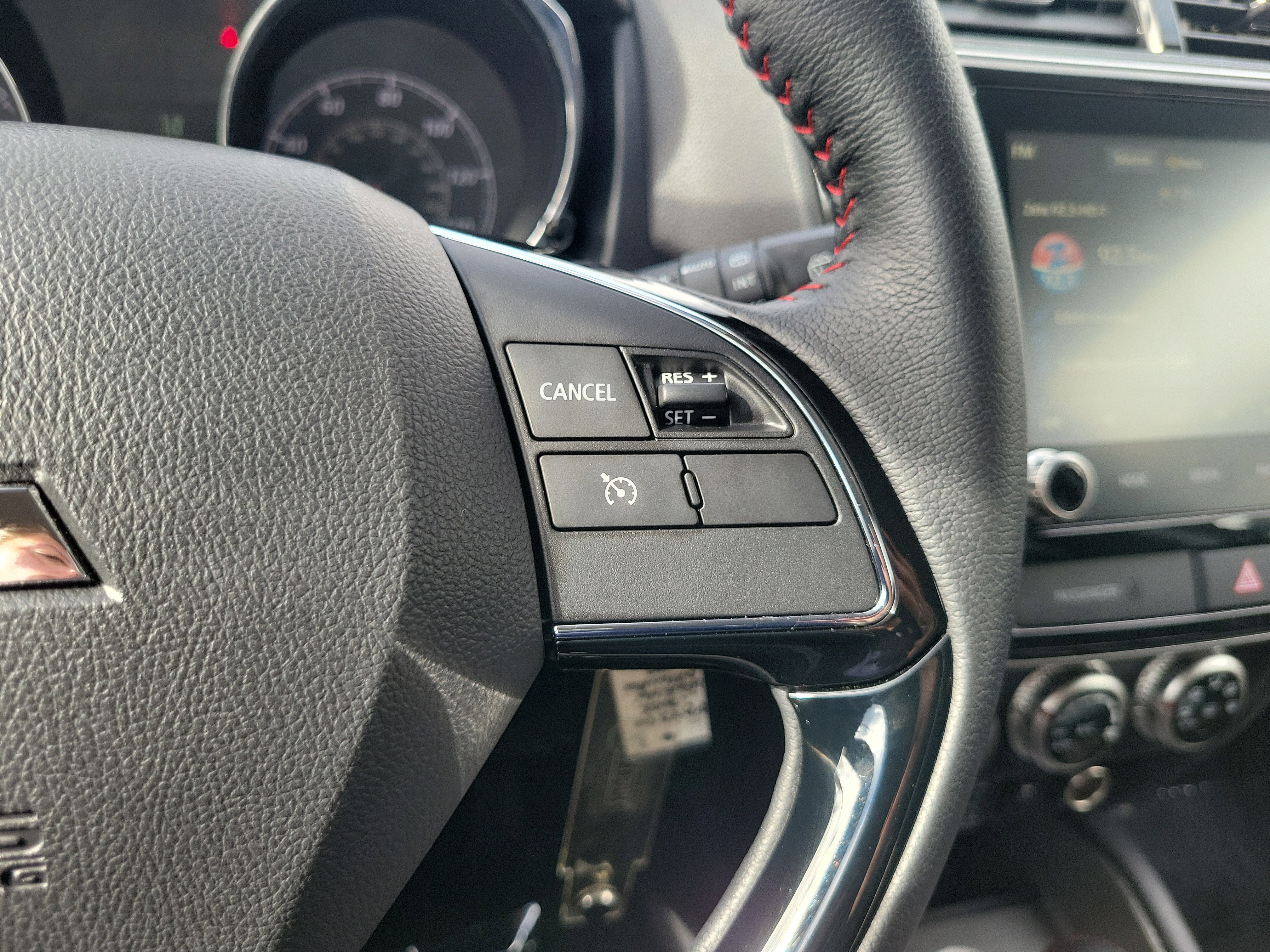 2025 Mitsubishi Outlander Sport S