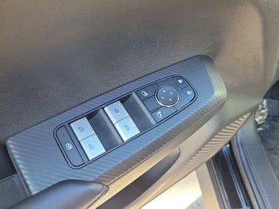 2024 Mitsubishi Outlander ES