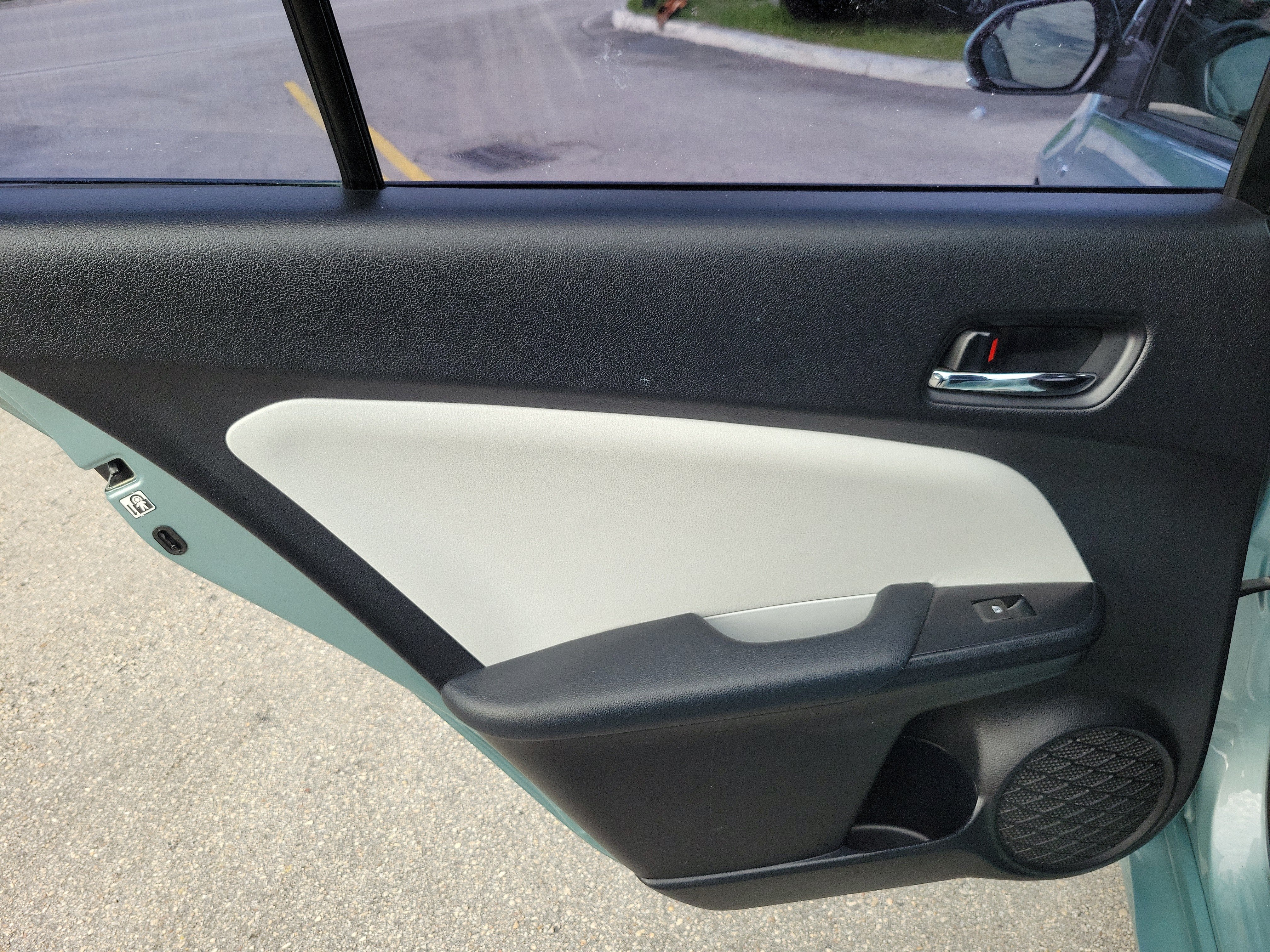 2016 Toyota Prius Two