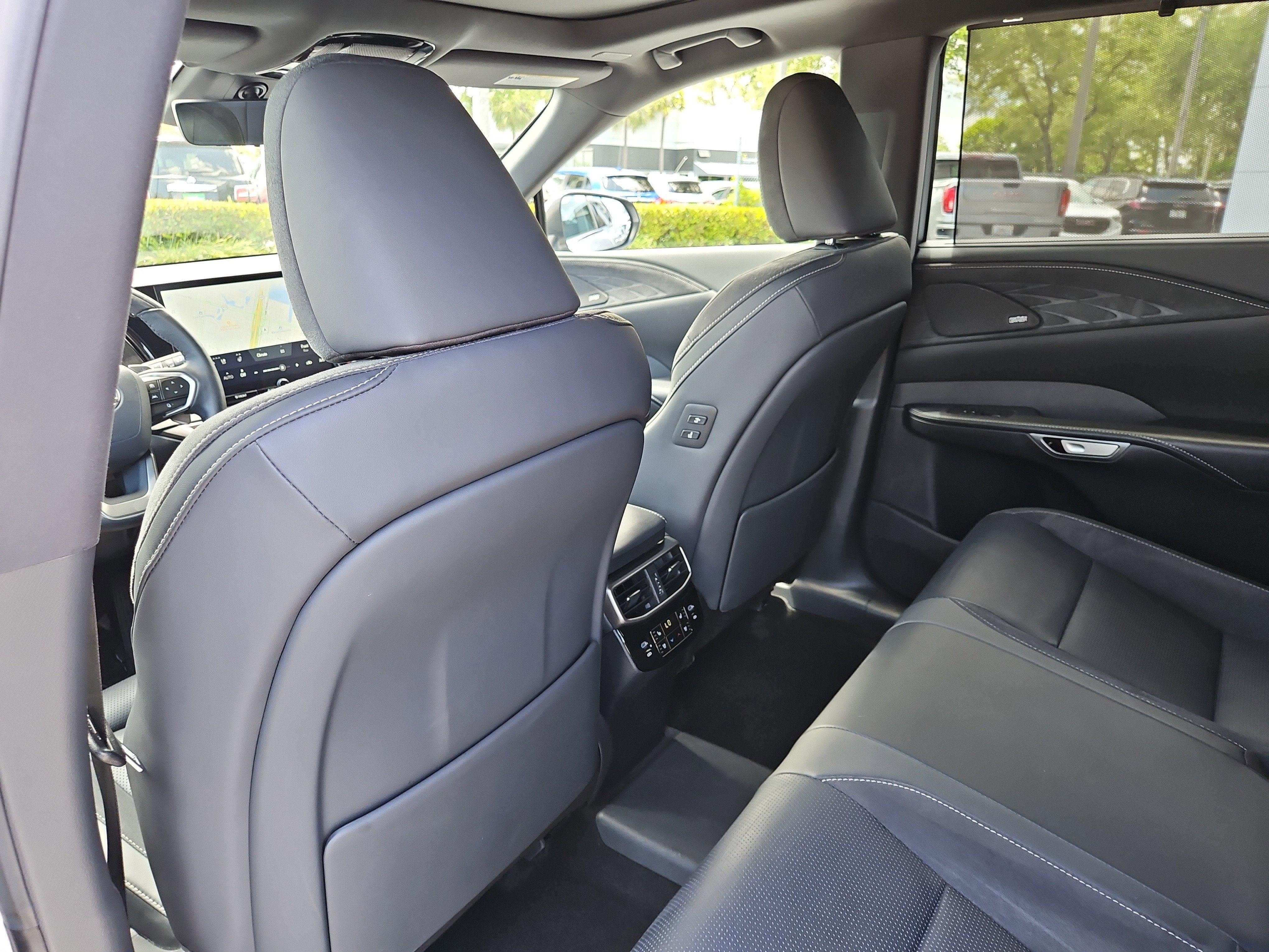 2024 Lexus RX RX 450h+ Luxury