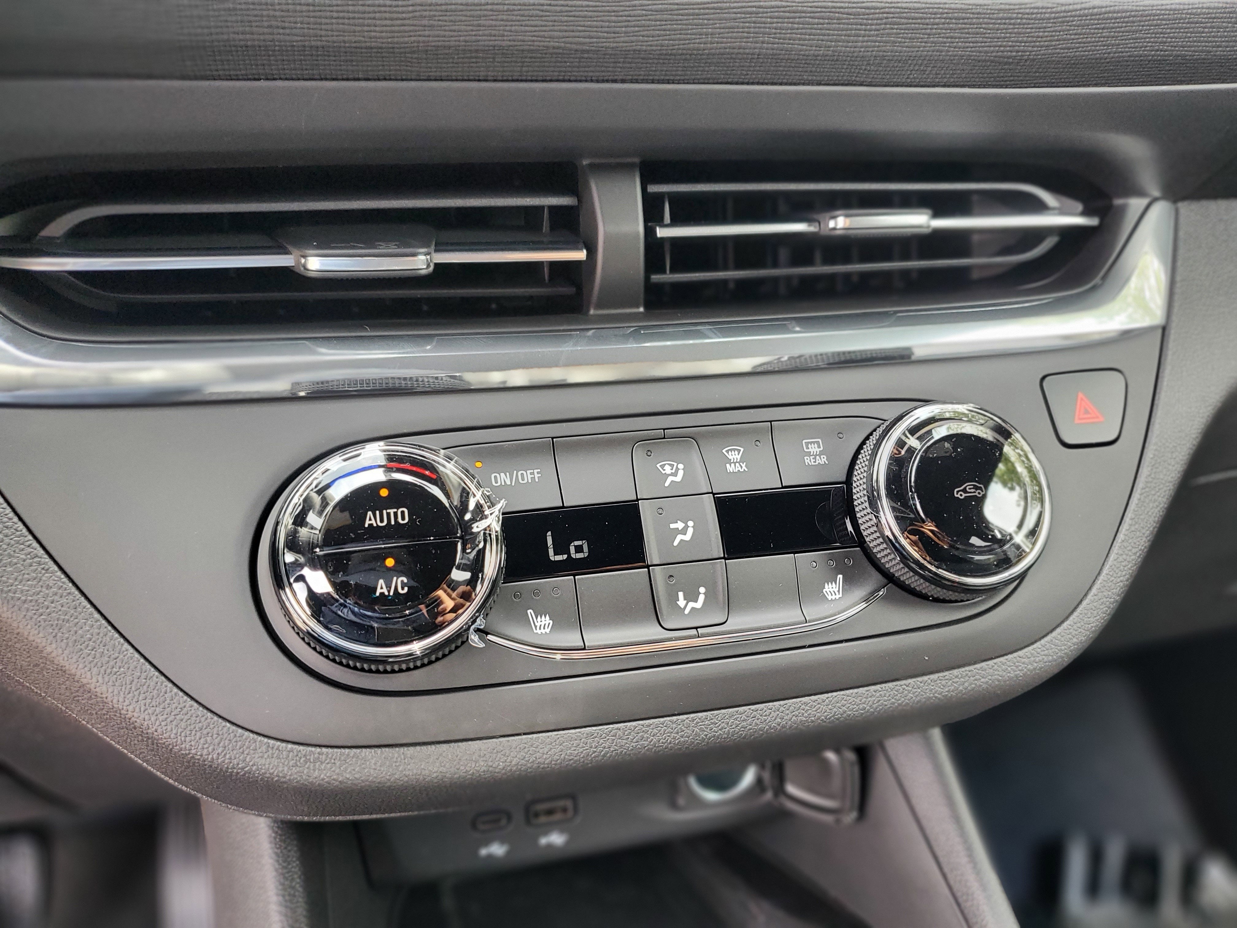 2025 Buick Envista Preferred