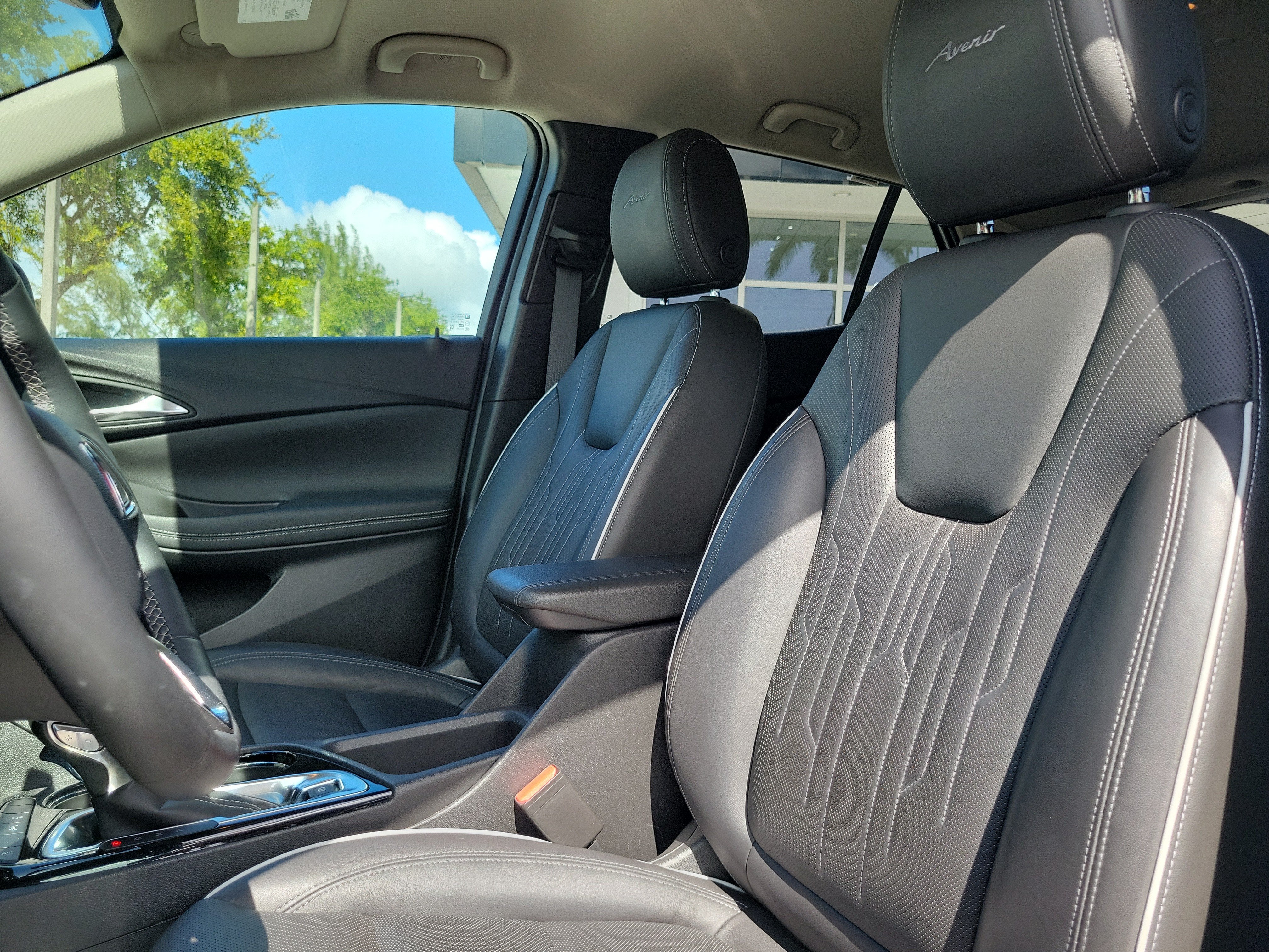 2024 Buick Encore GX Avenir